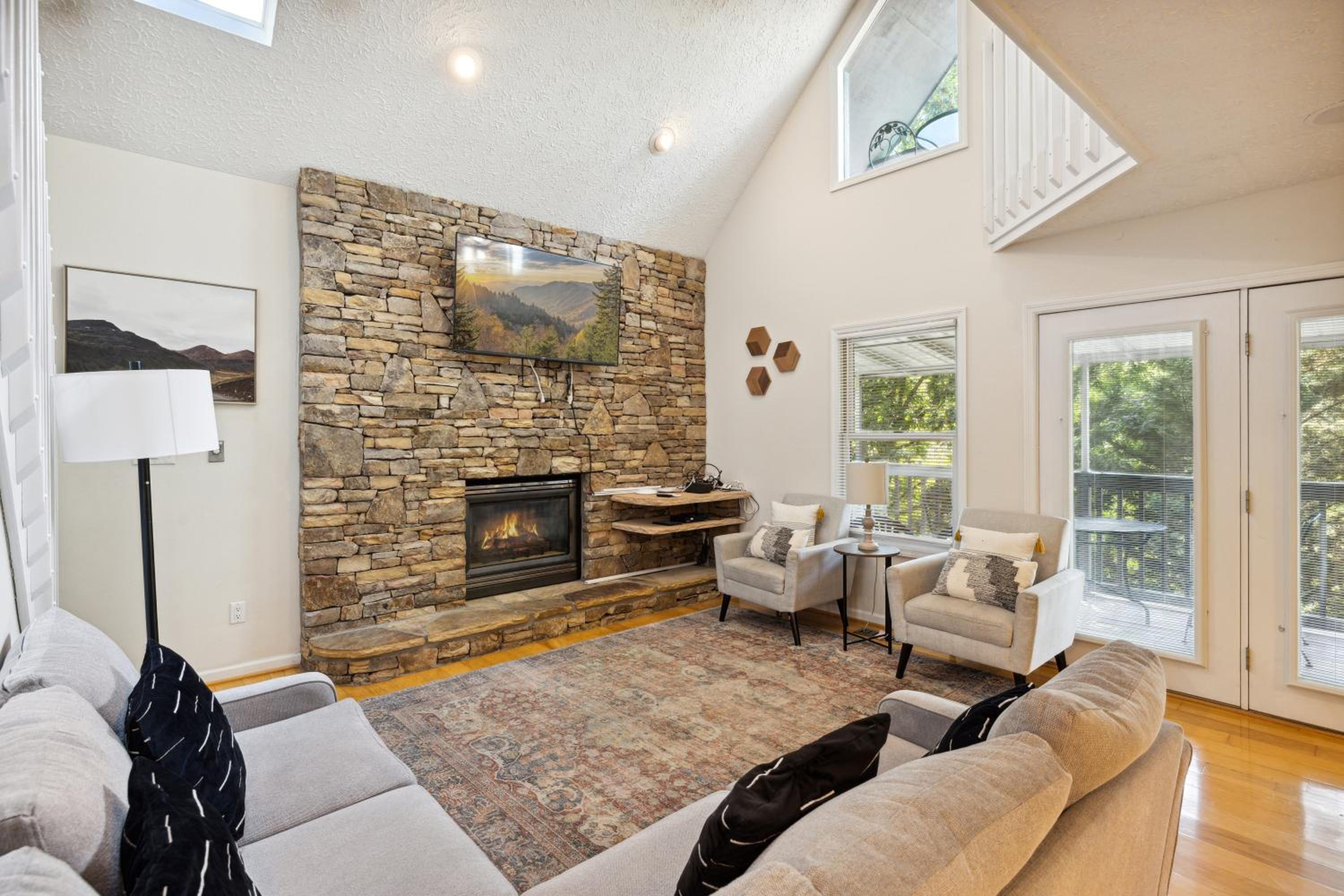 Valley Heights home view 4