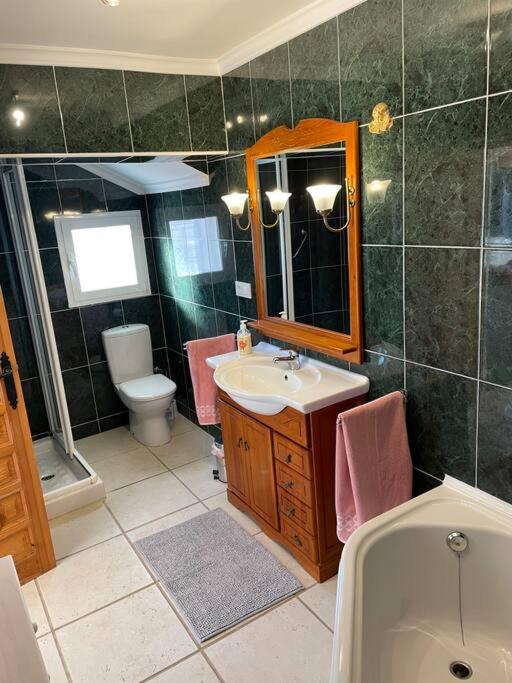 CASA SERENITA charming villa with swimming pool