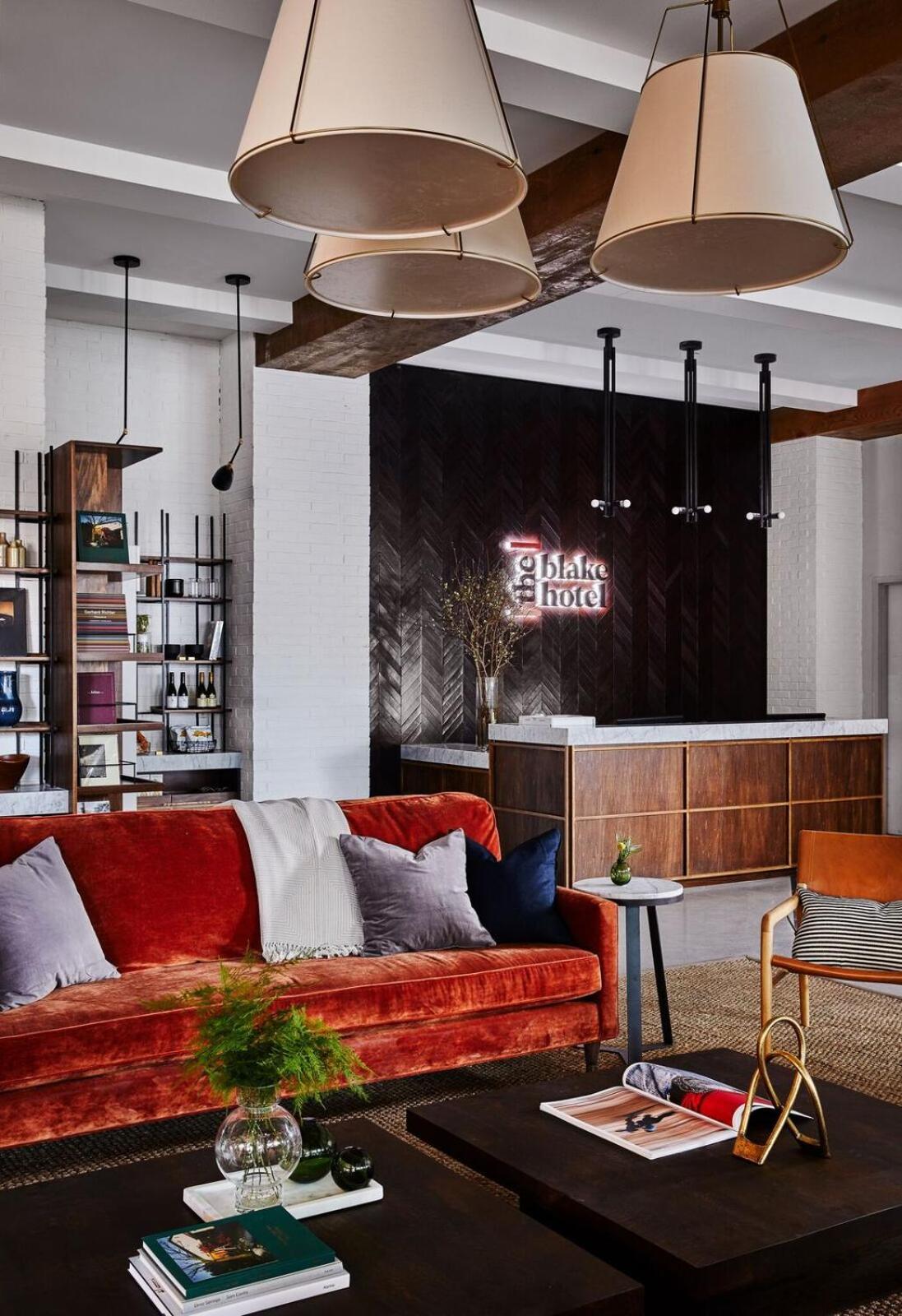 New Haven Vacations - The Blake Hotel - Property Image 12