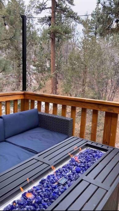 Pine Den Cabin: Arcade+Fire Pit+BBQ view 4