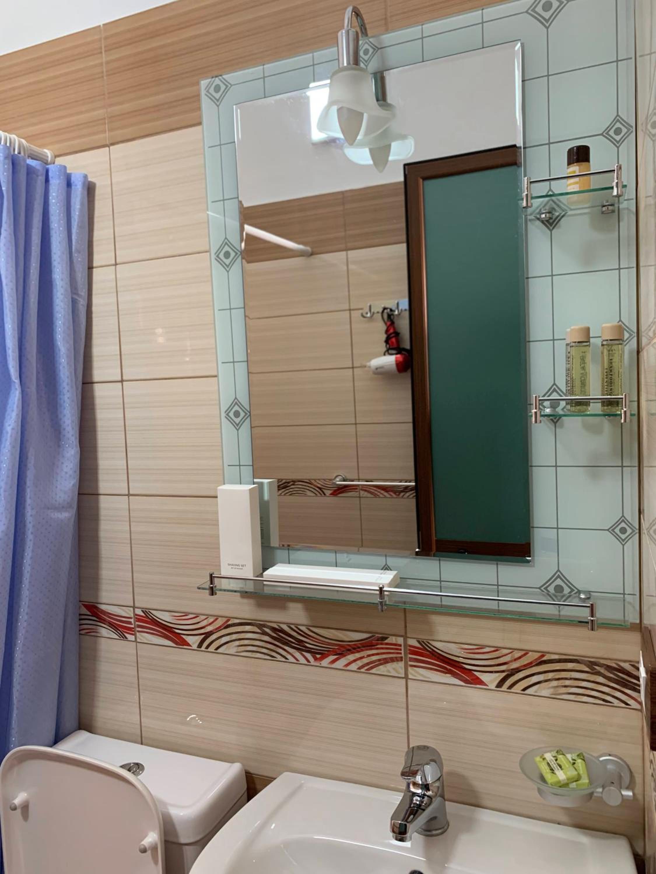 Arben Qemeri Guest House