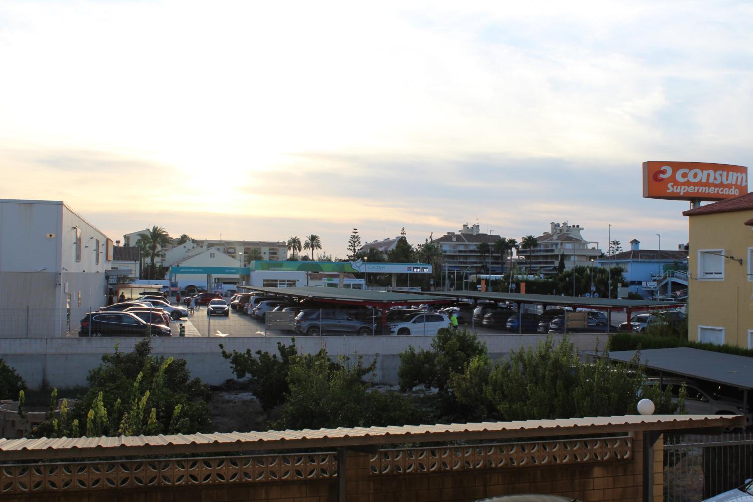 Denia Holiday Service