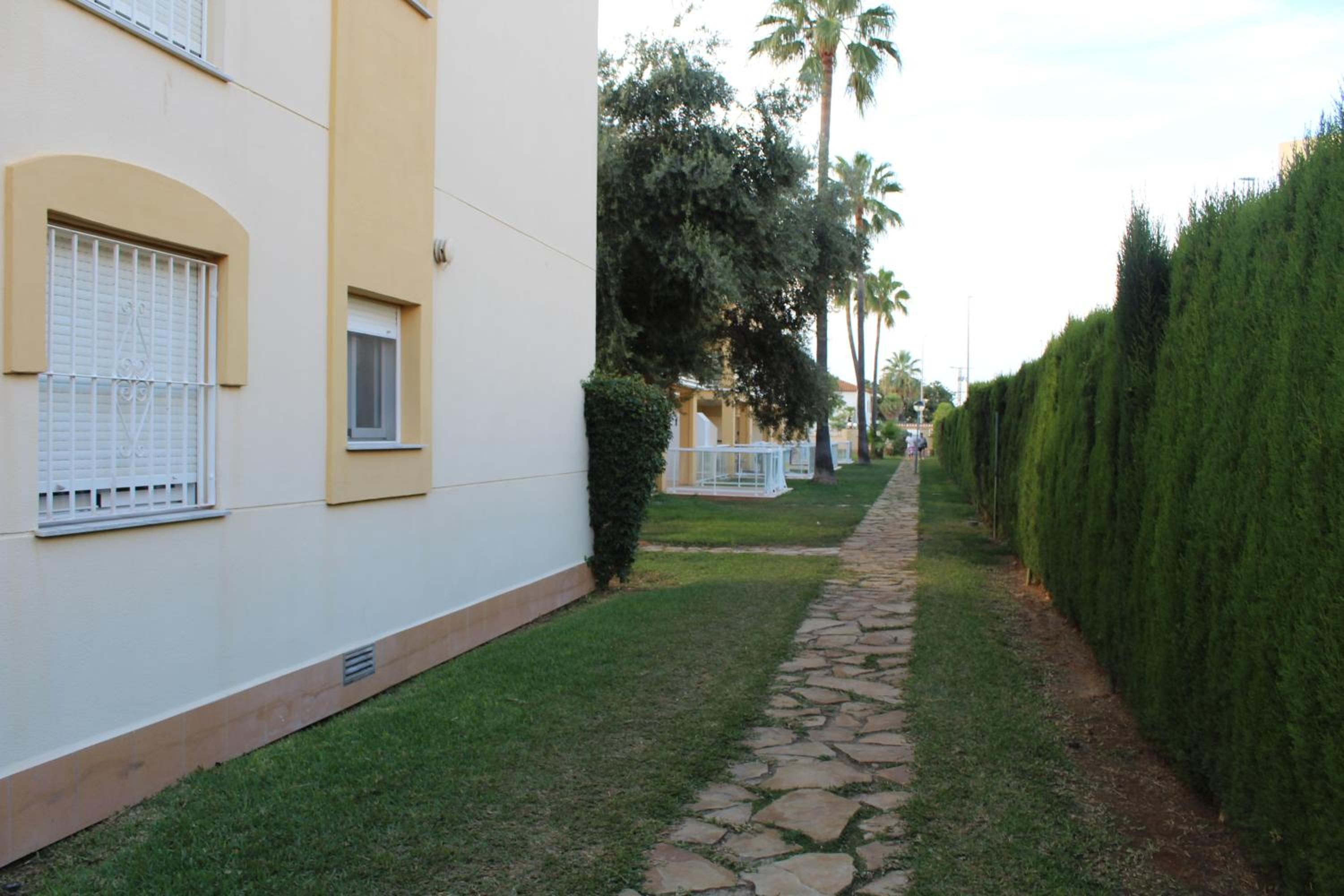 Denia Holiday Service