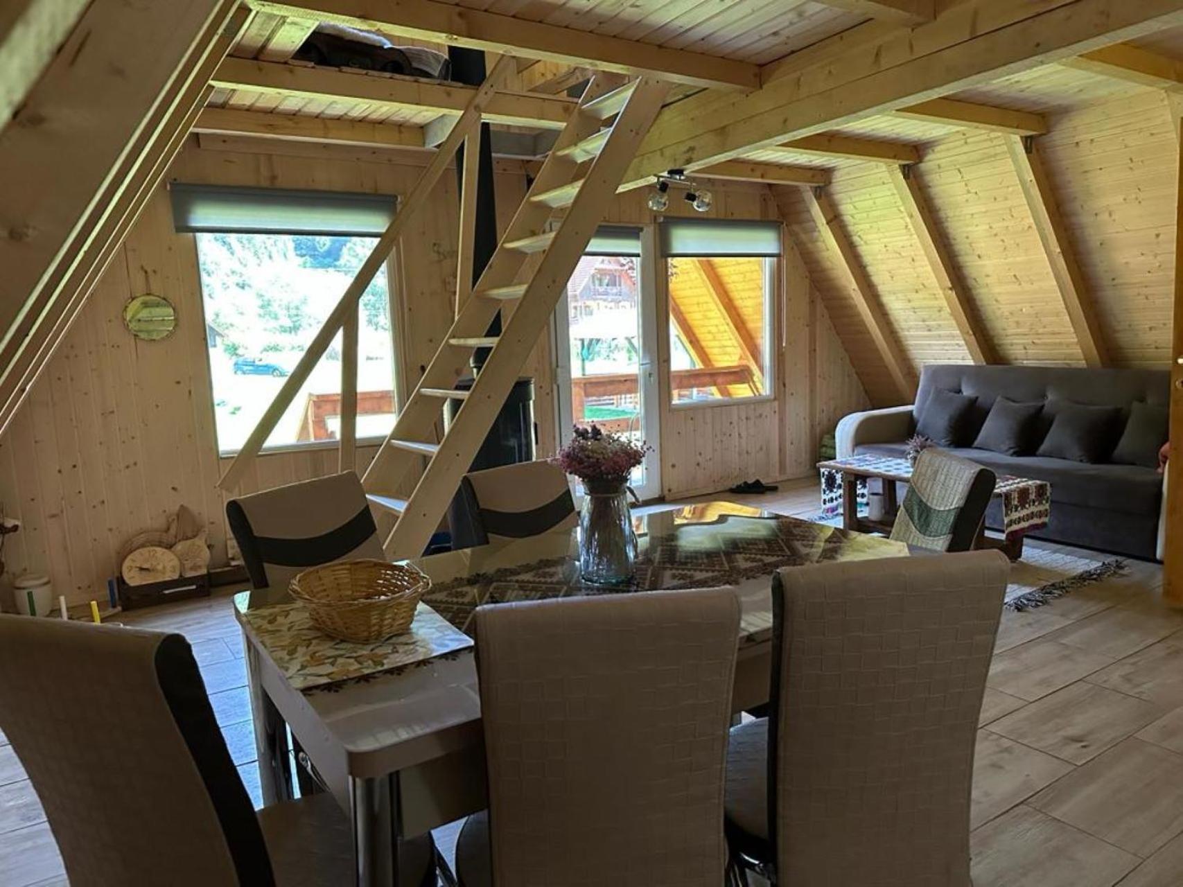 Cabanutze Satic