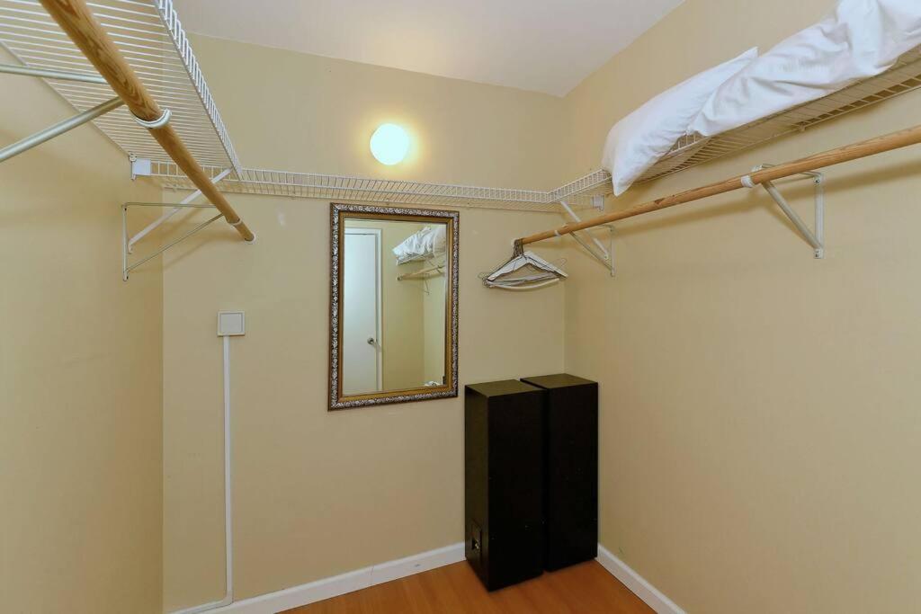 E62 - Amazing Siesta Key Condo on the Water! - Property Image 16
