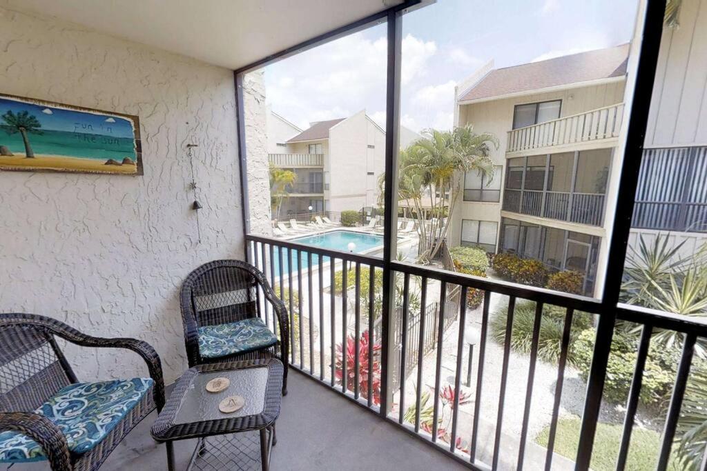 E62 - Amazing Siesta Key Condo on the Water! - Property Image 6