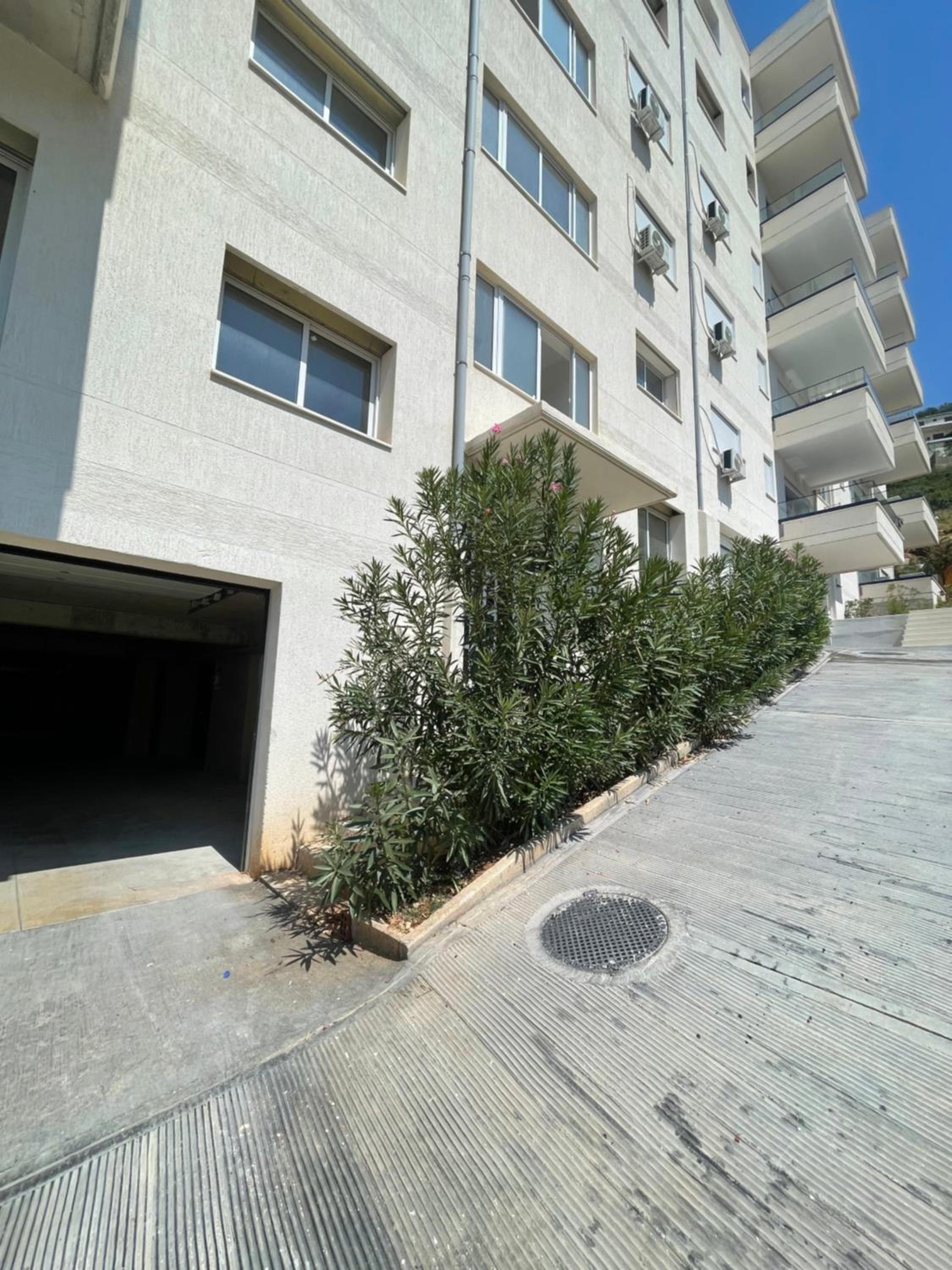 LIV Apartments 2