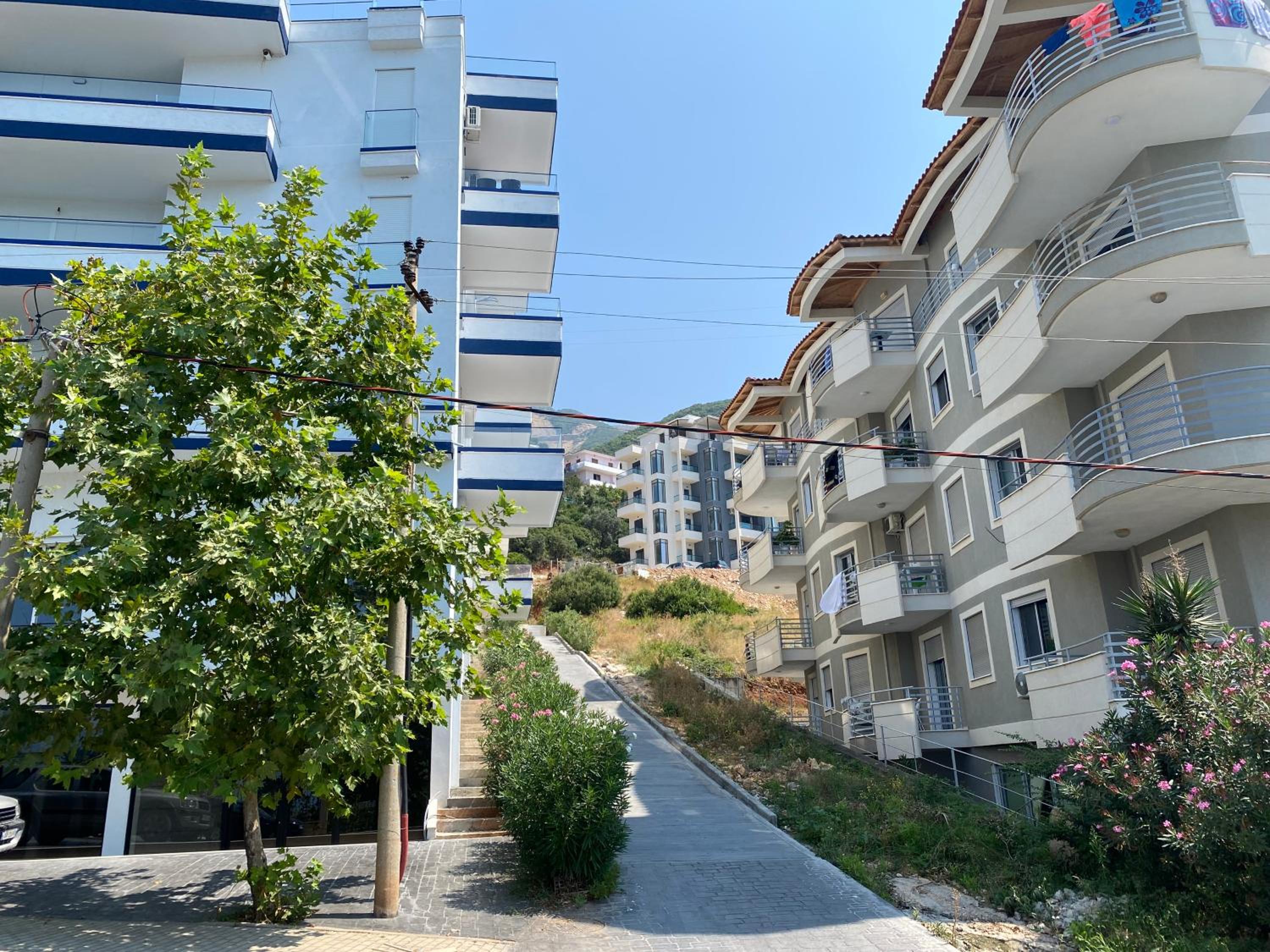 LIV Apartments 2