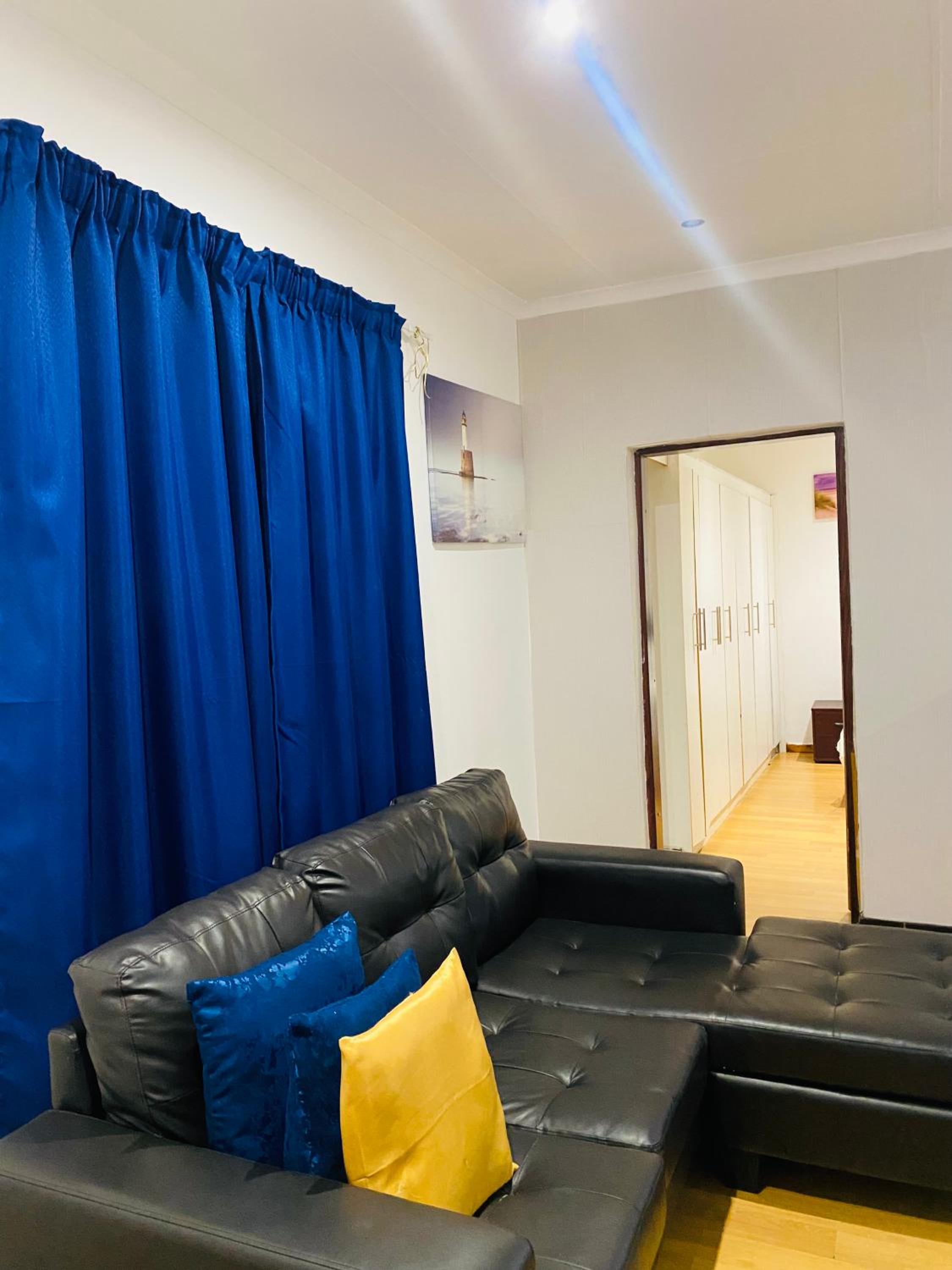 Airport Royal Guest House