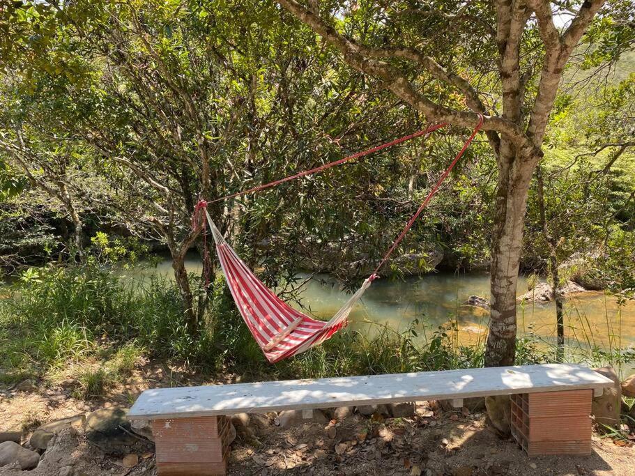Casa campestre a 2 horas del desierto tatacoa balneario privado