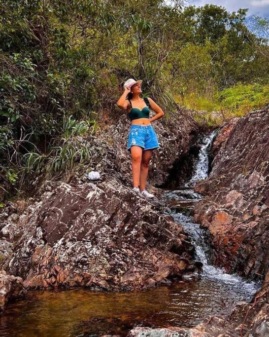 Casa campestre a 2 horas del desierto tatacoa balneario privado