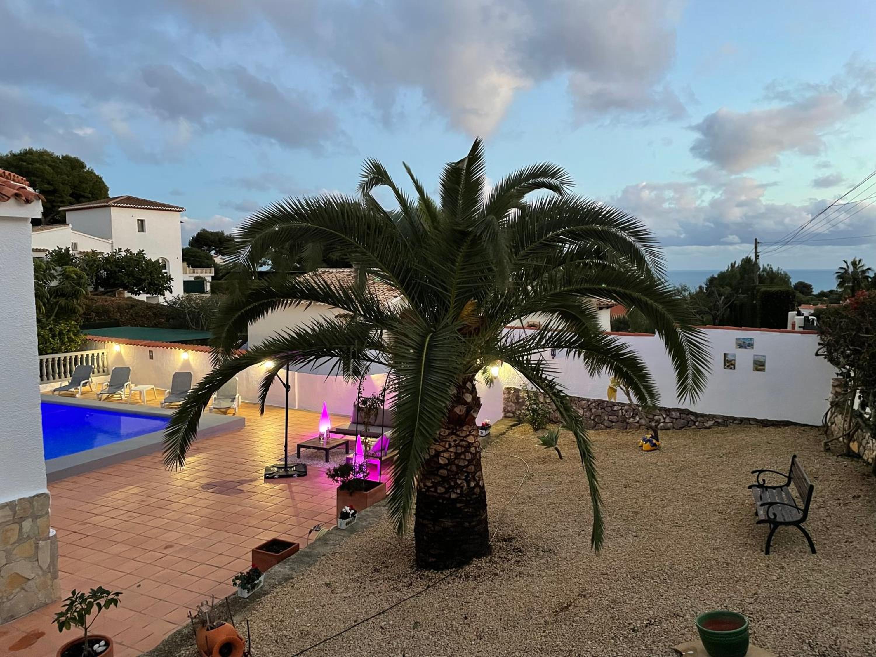 CASA SERENITA charming villa with swimming pool