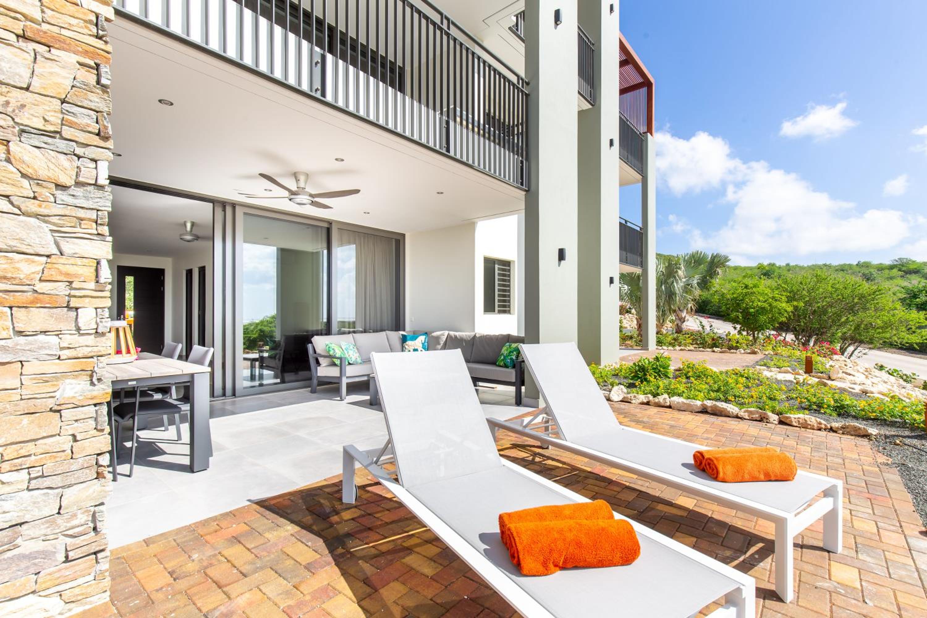 Coral Estate Ocean View Apartments
