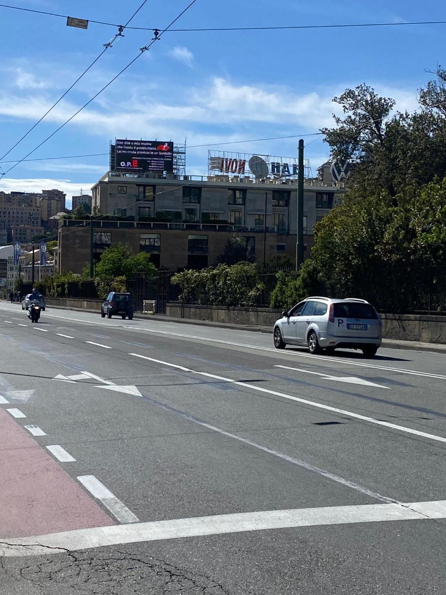Due Passi dal Porto