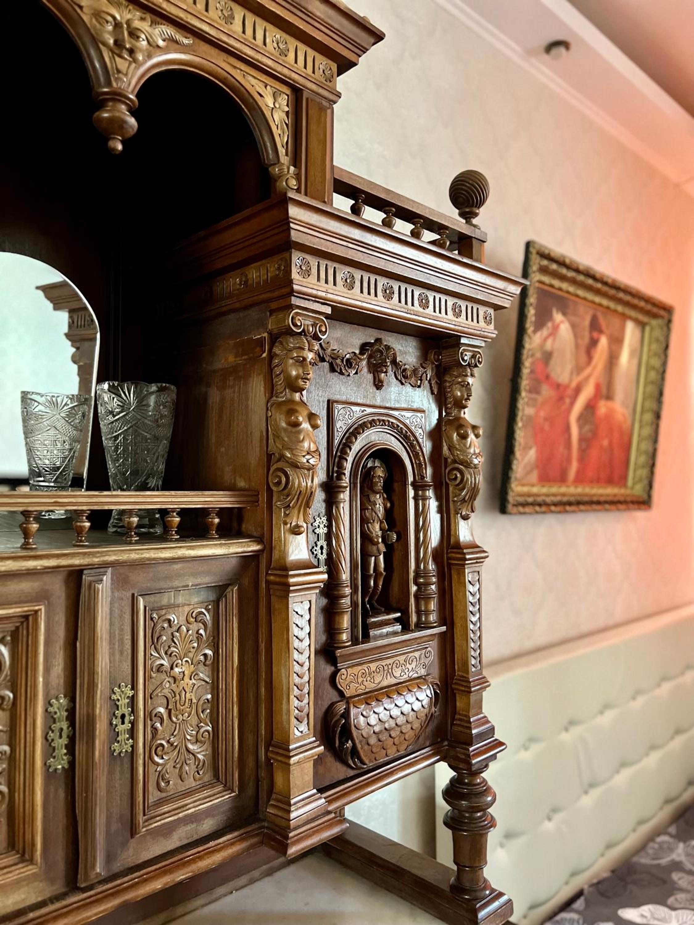 Old Lemberg Apartment