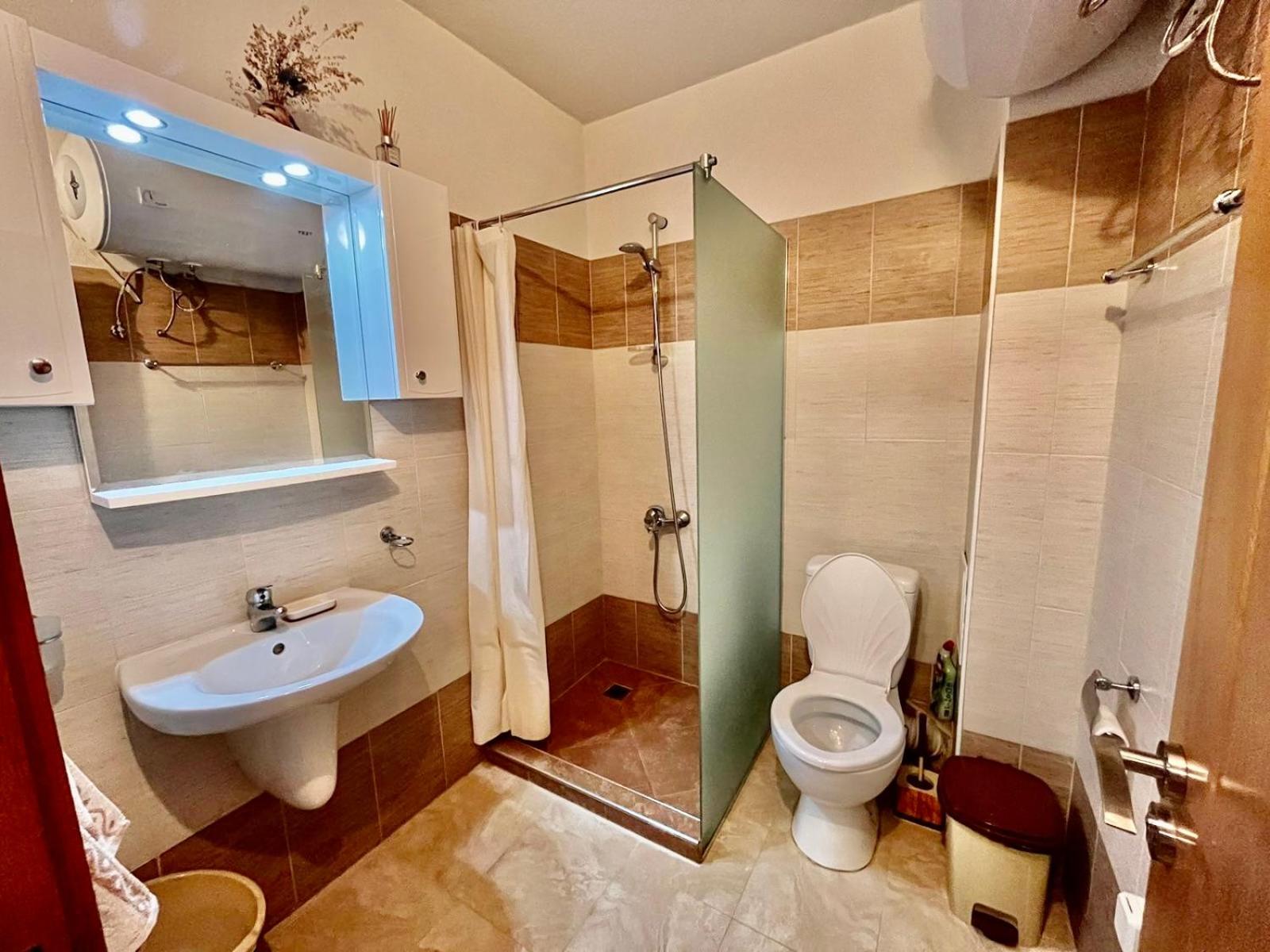 Apartament first line