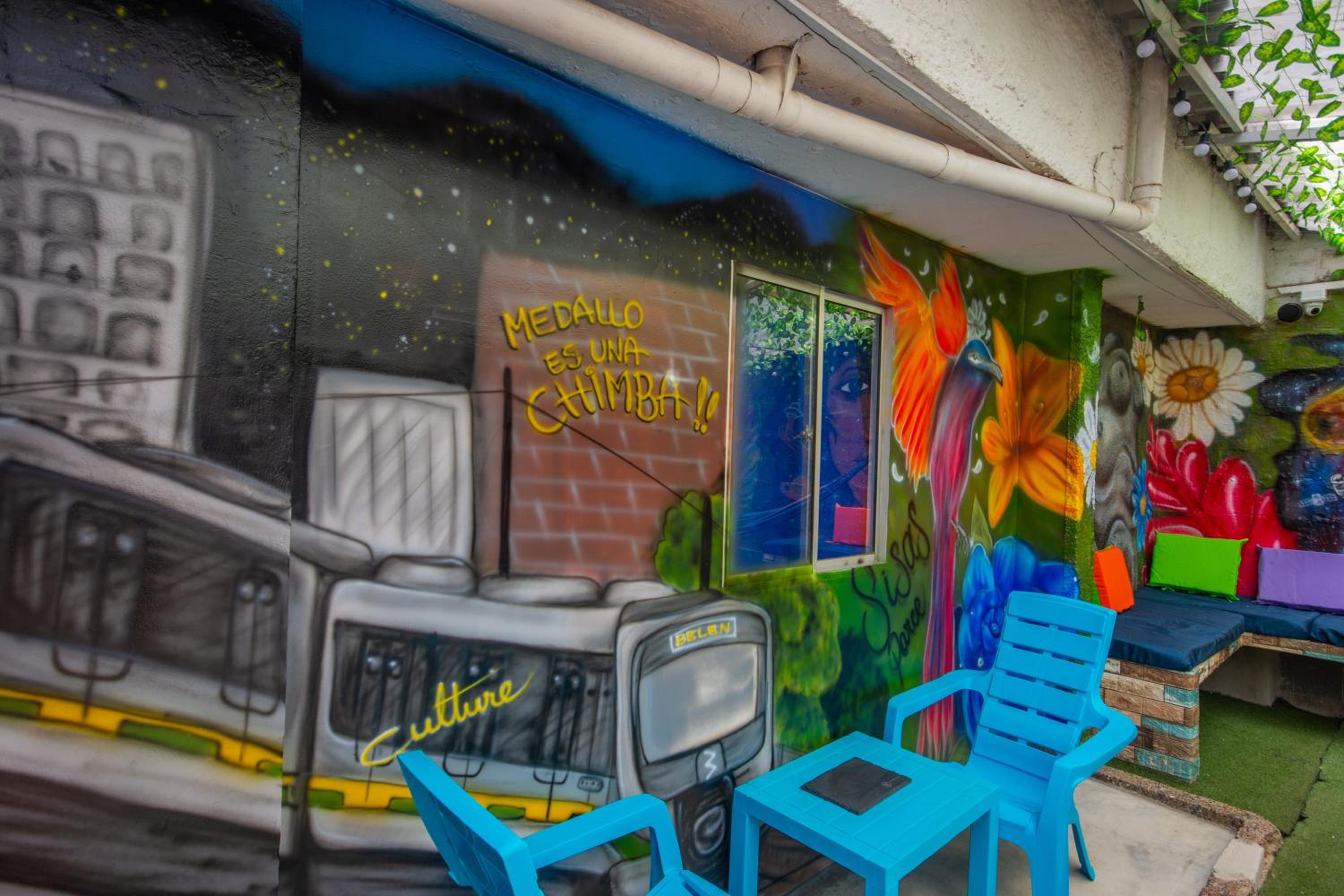 Blue Coast Hostal