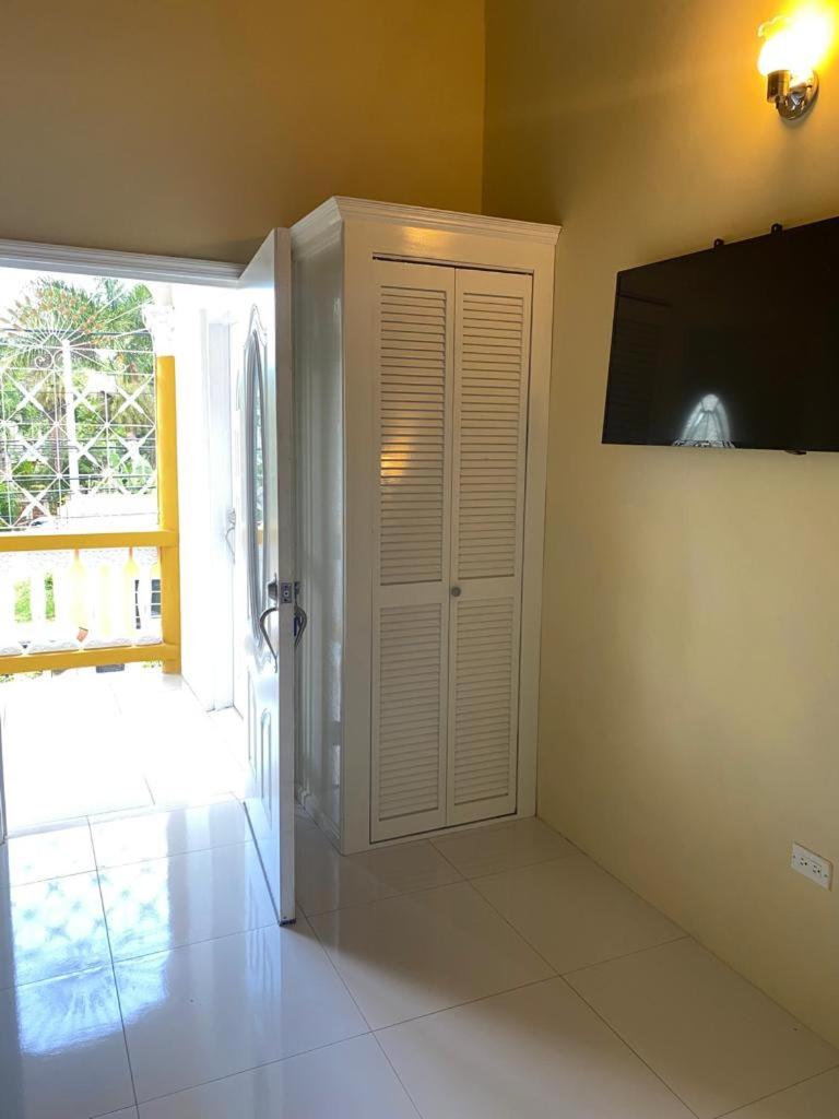 Runthings Hideaway Stay Negril