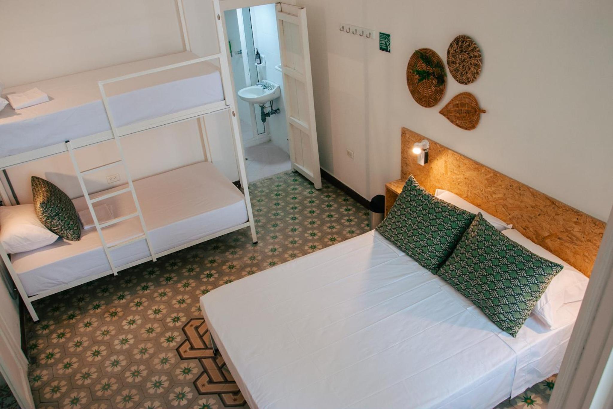 Cordova Hostel Medellin