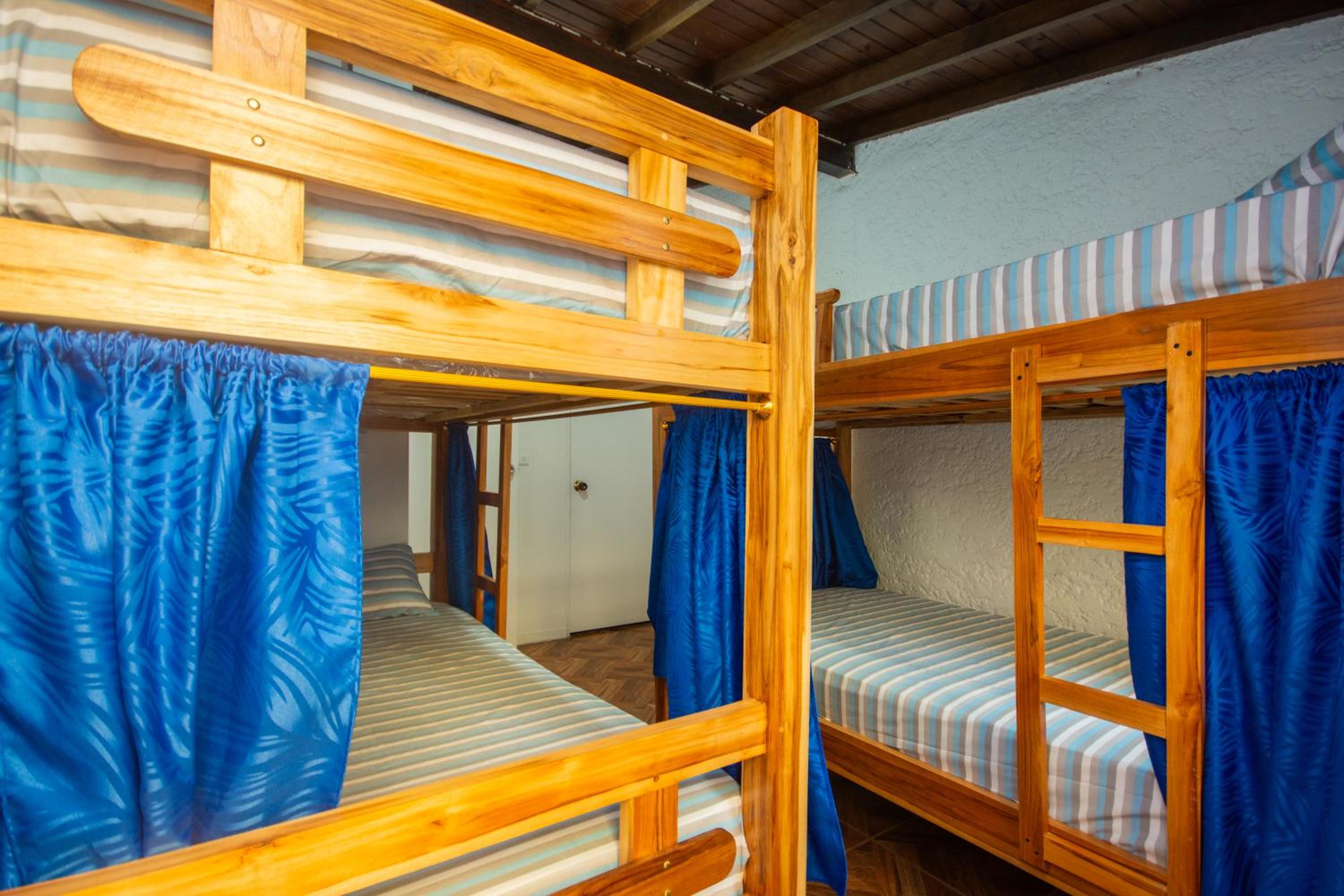Blue Coast Hostal