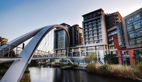 Belina - Crystal Towers Canal Front view 5