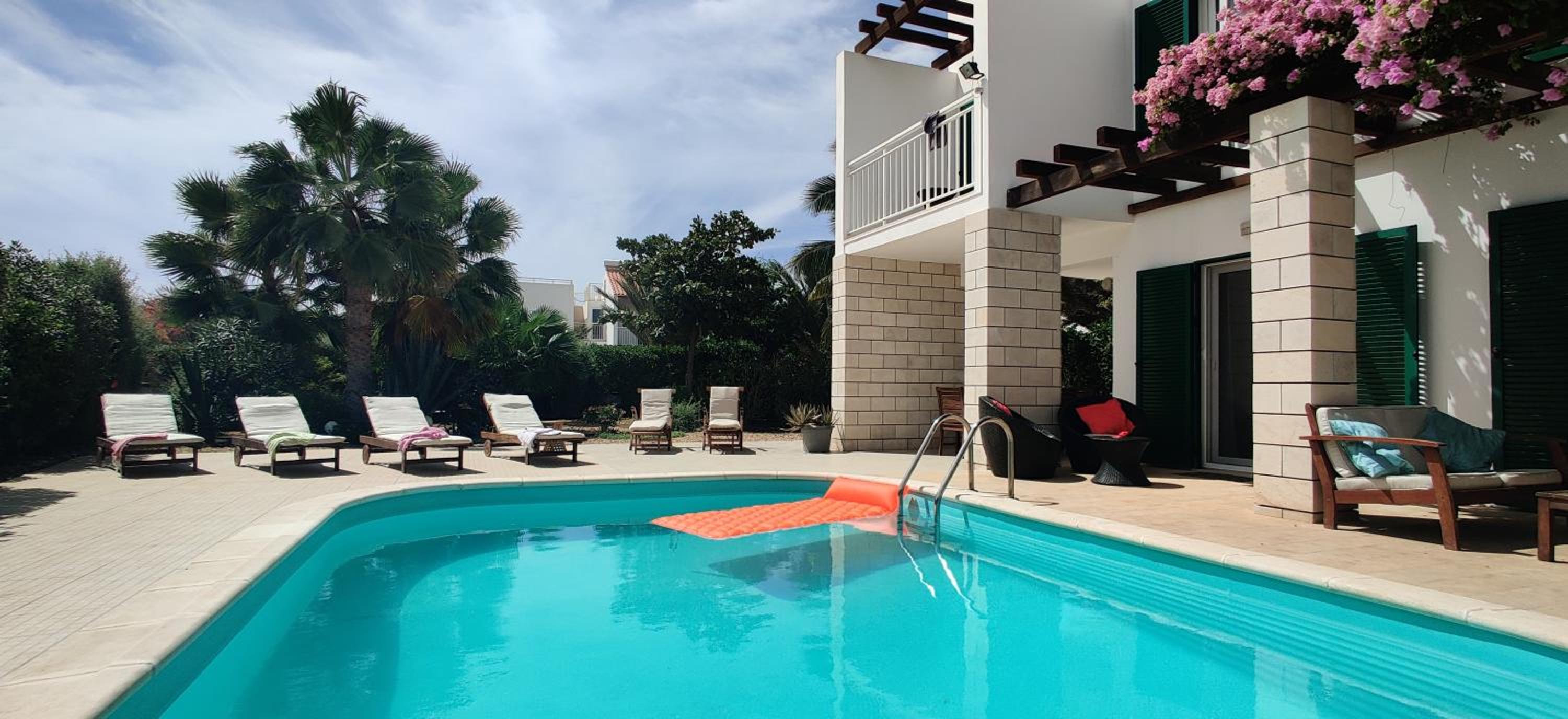 Superb large private villa with pool