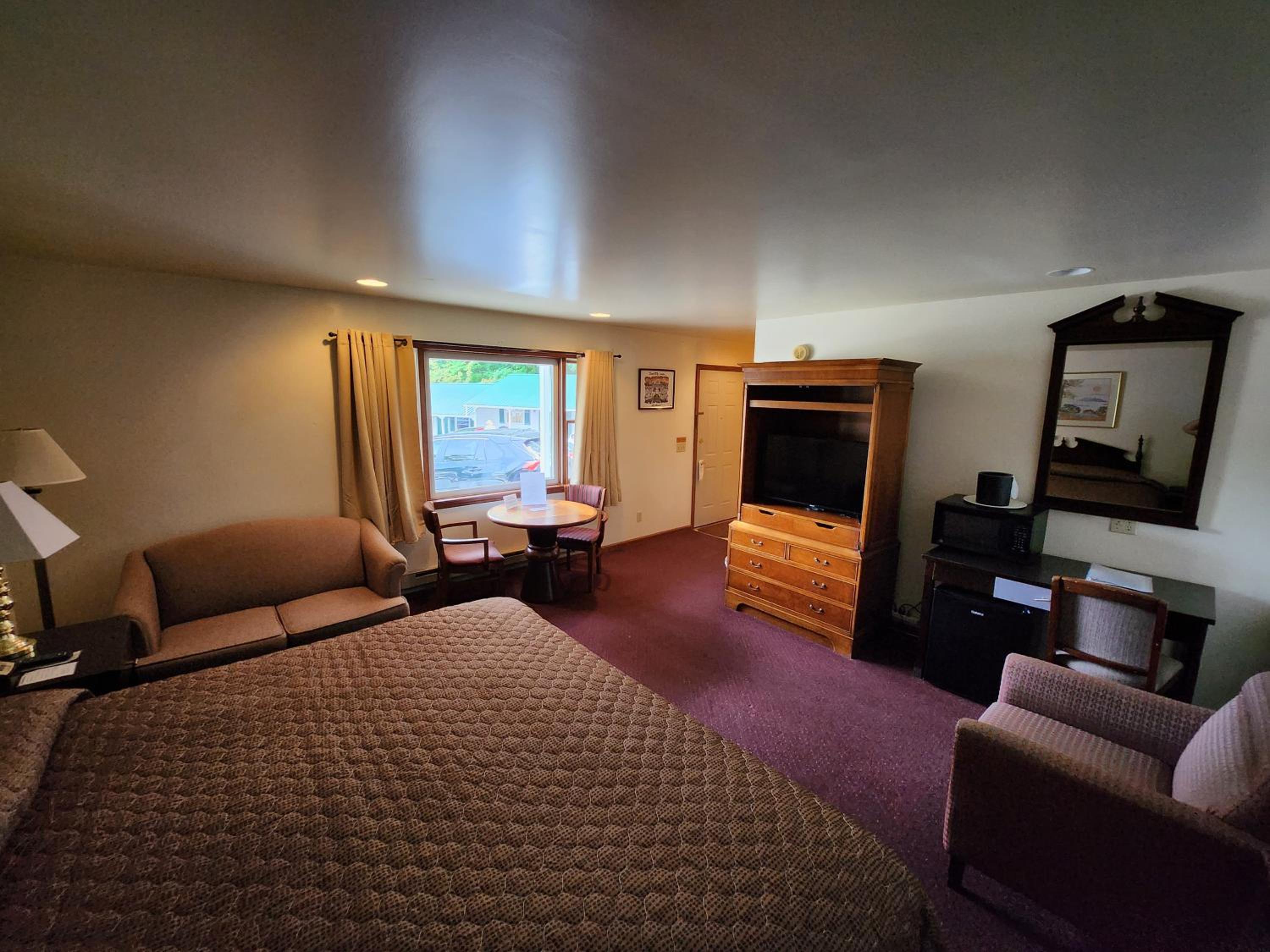 Lake View Motel