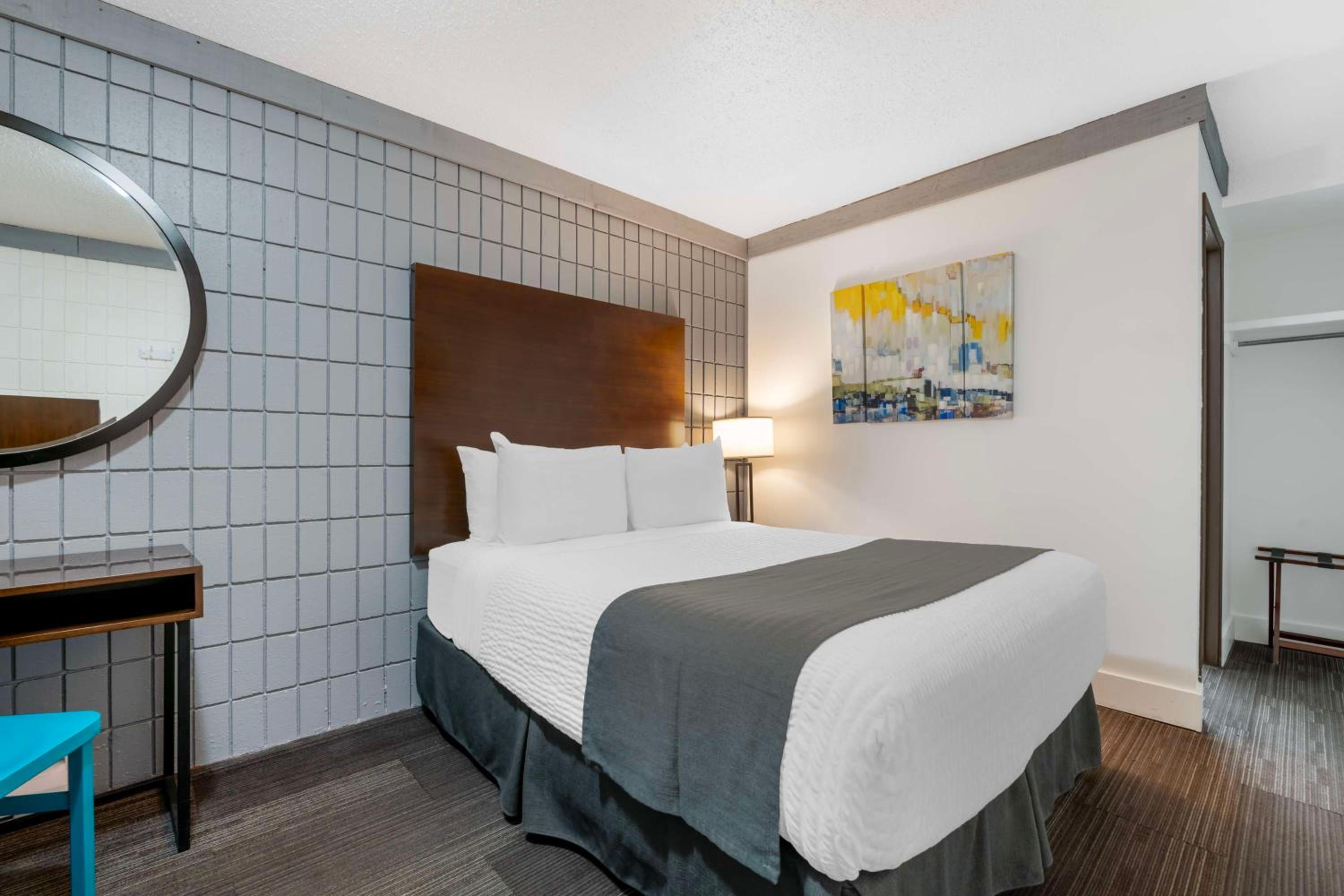 Stoke Hotel SureStay Collection by Best Western