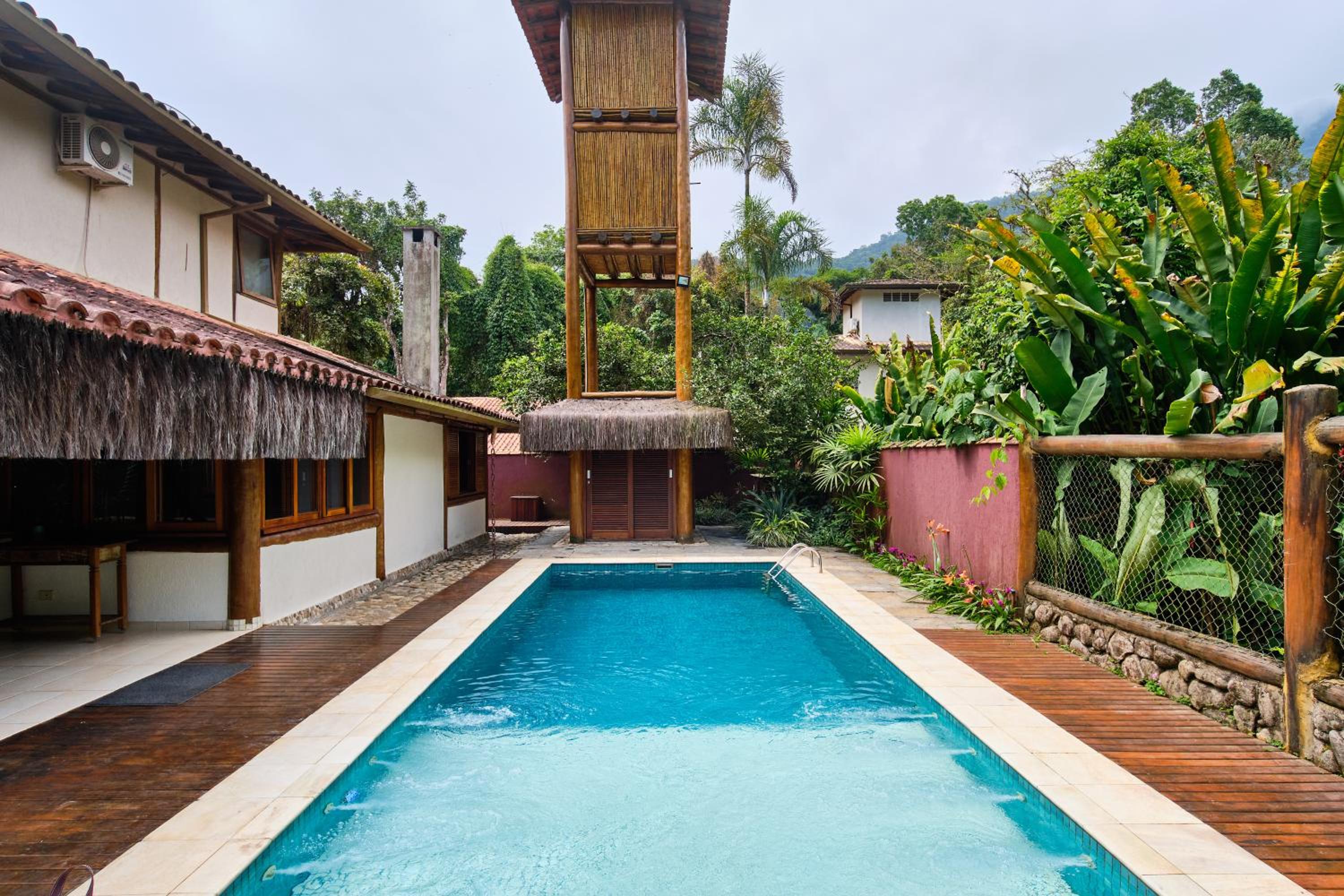 Praia de itamambuca - Condominio - Bali House