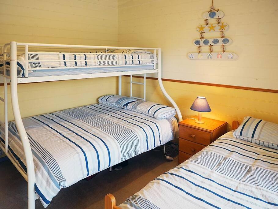 Vertigo...great family holiday house