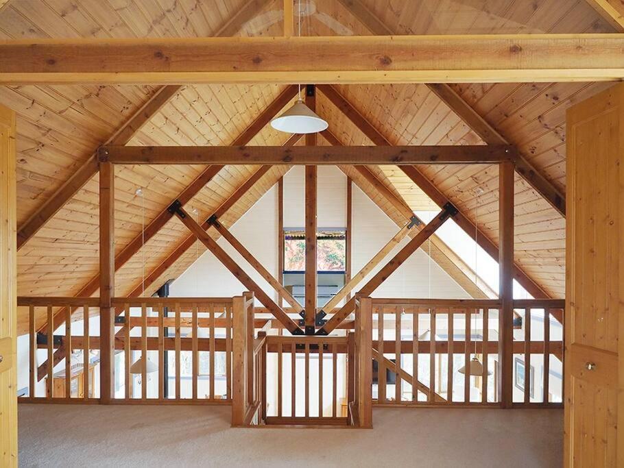 Vertigo...great family holiday house