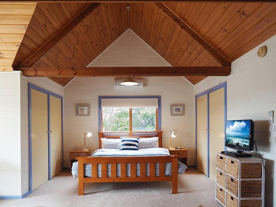 Vertigo...great family holiday house