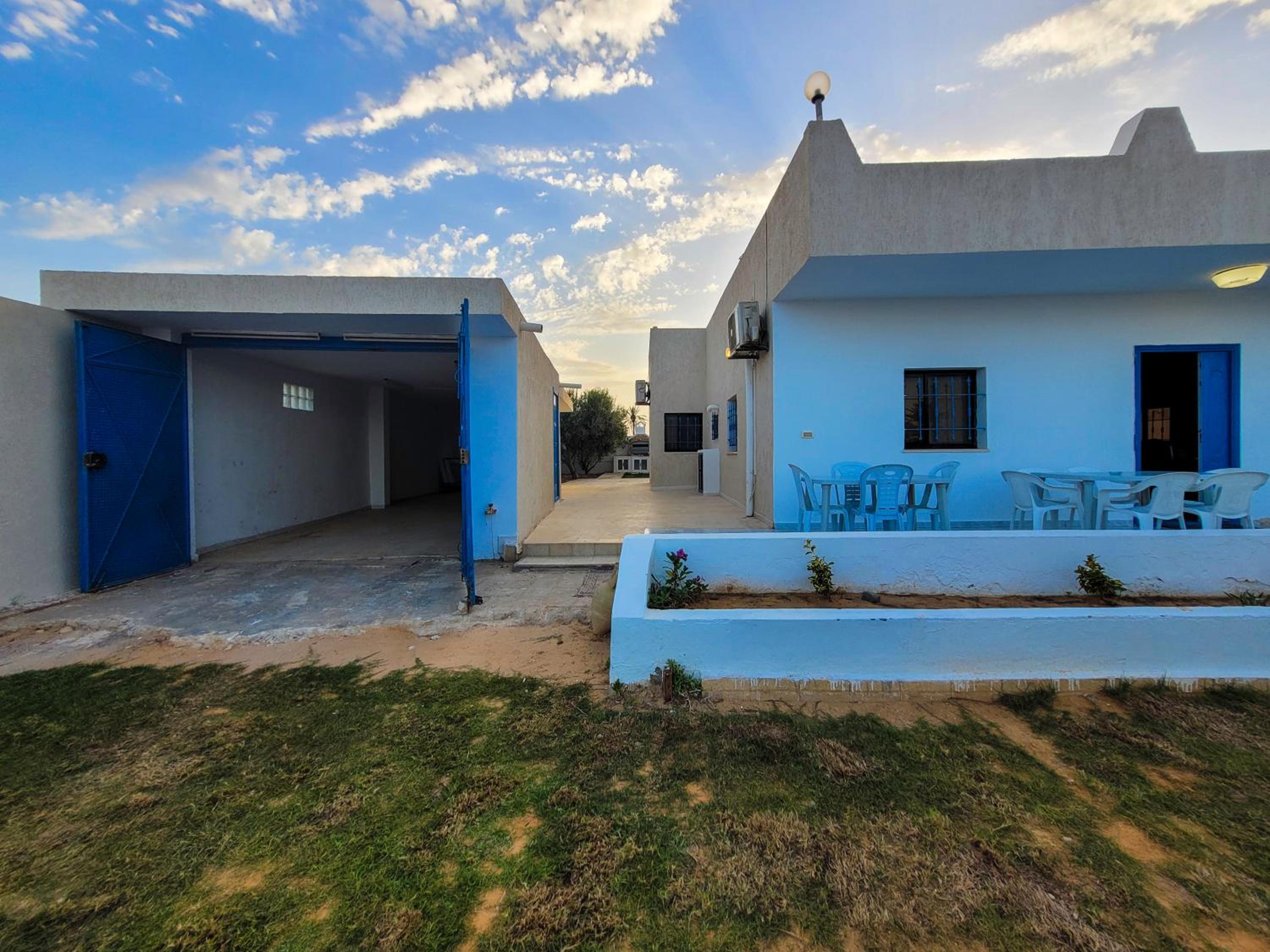 Villa Abir