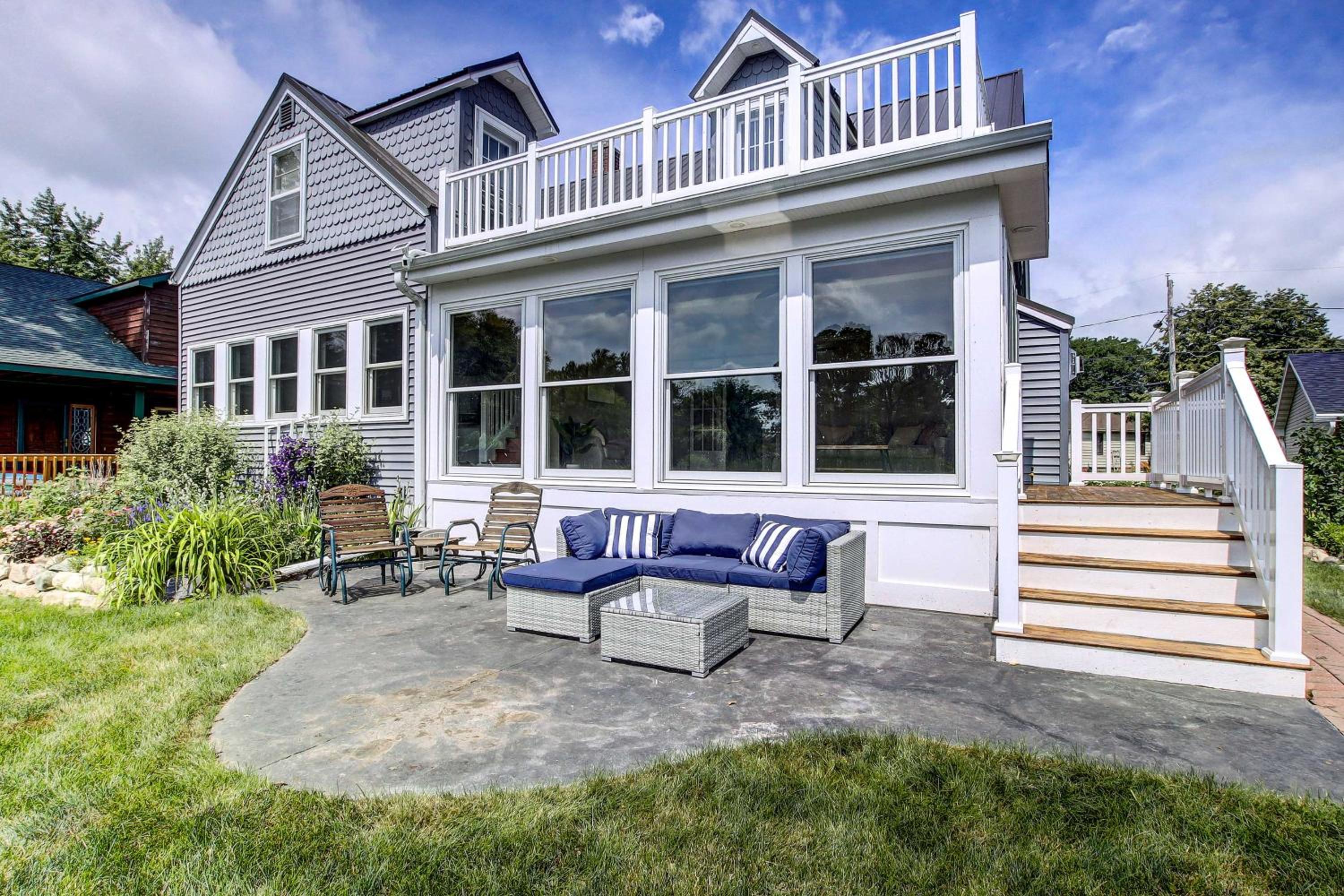 NEW! Lake Winnebago Waterfront Retreat