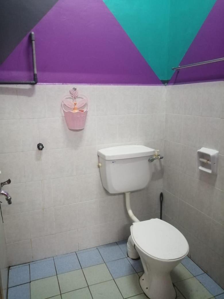 Iman Guesthouse