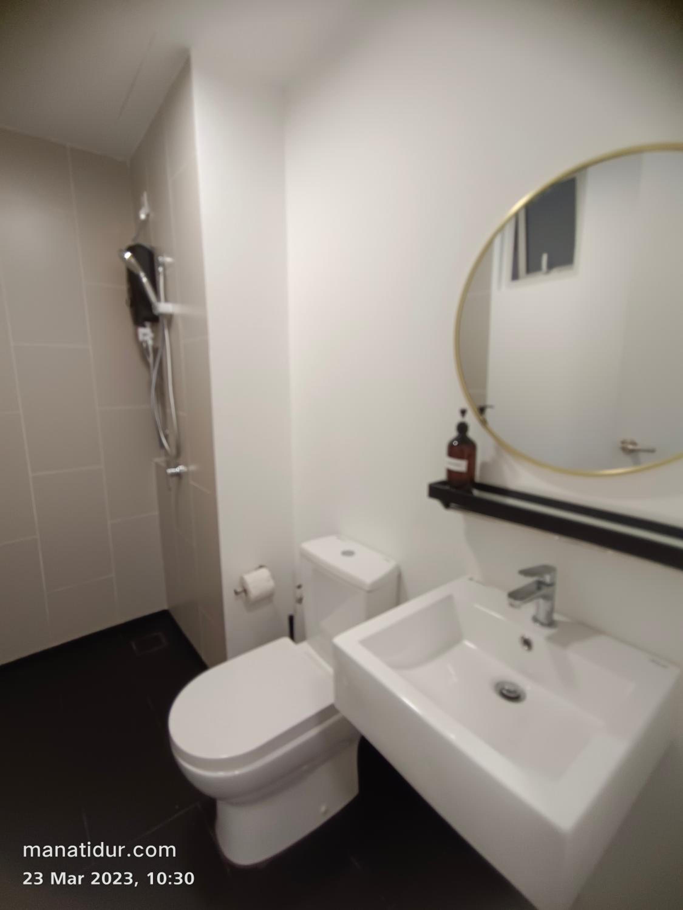 UNA Serviced Apartment by manatidur