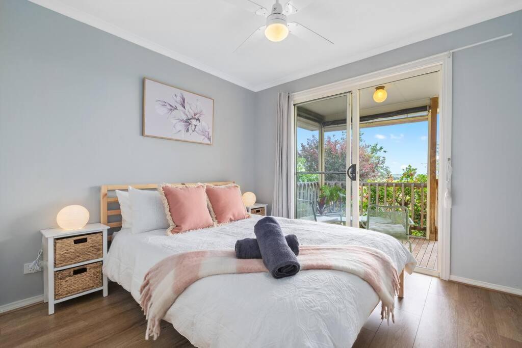 Cottage in the Vineyard - Sleeps 4, Vineyard Views
