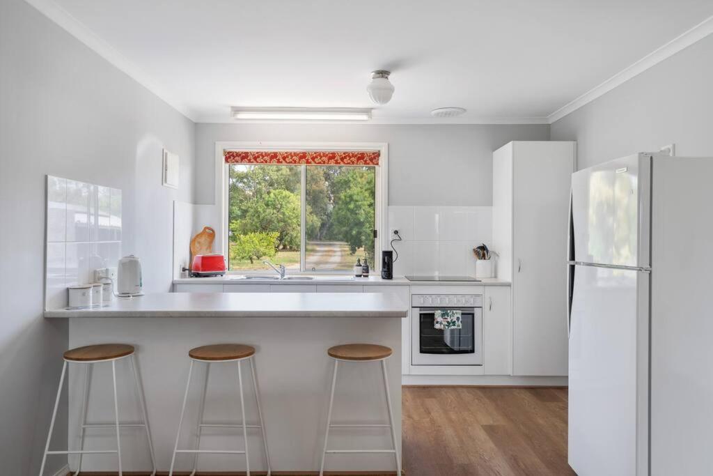 Cottage in the Vineyard - Sleeps 4, Vineyard Views