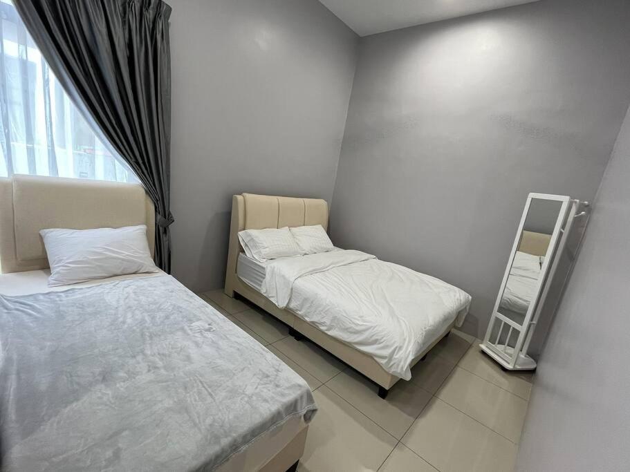 LOW SEASON PROMOTION! 4B12B Bar 5 min City Center photo 7