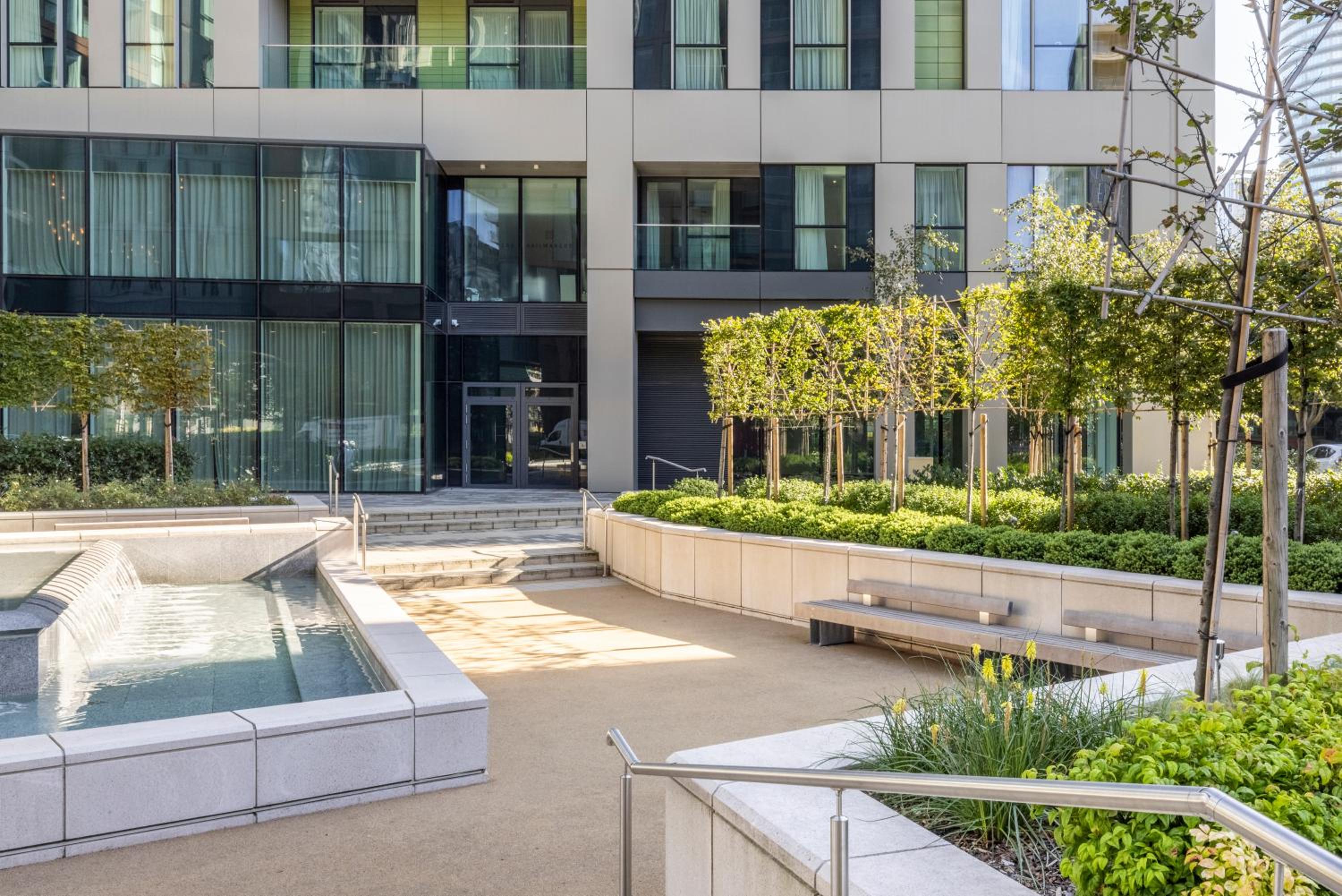 Urban Rest Canary Wharf Apartments