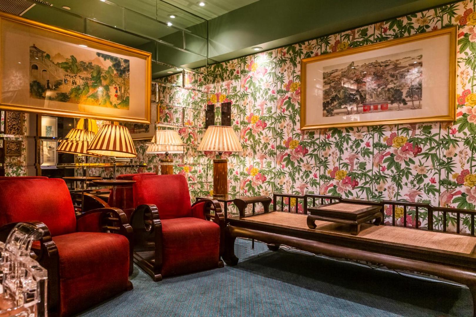 Lan Kwai Fong Hotel - Kau U Fong