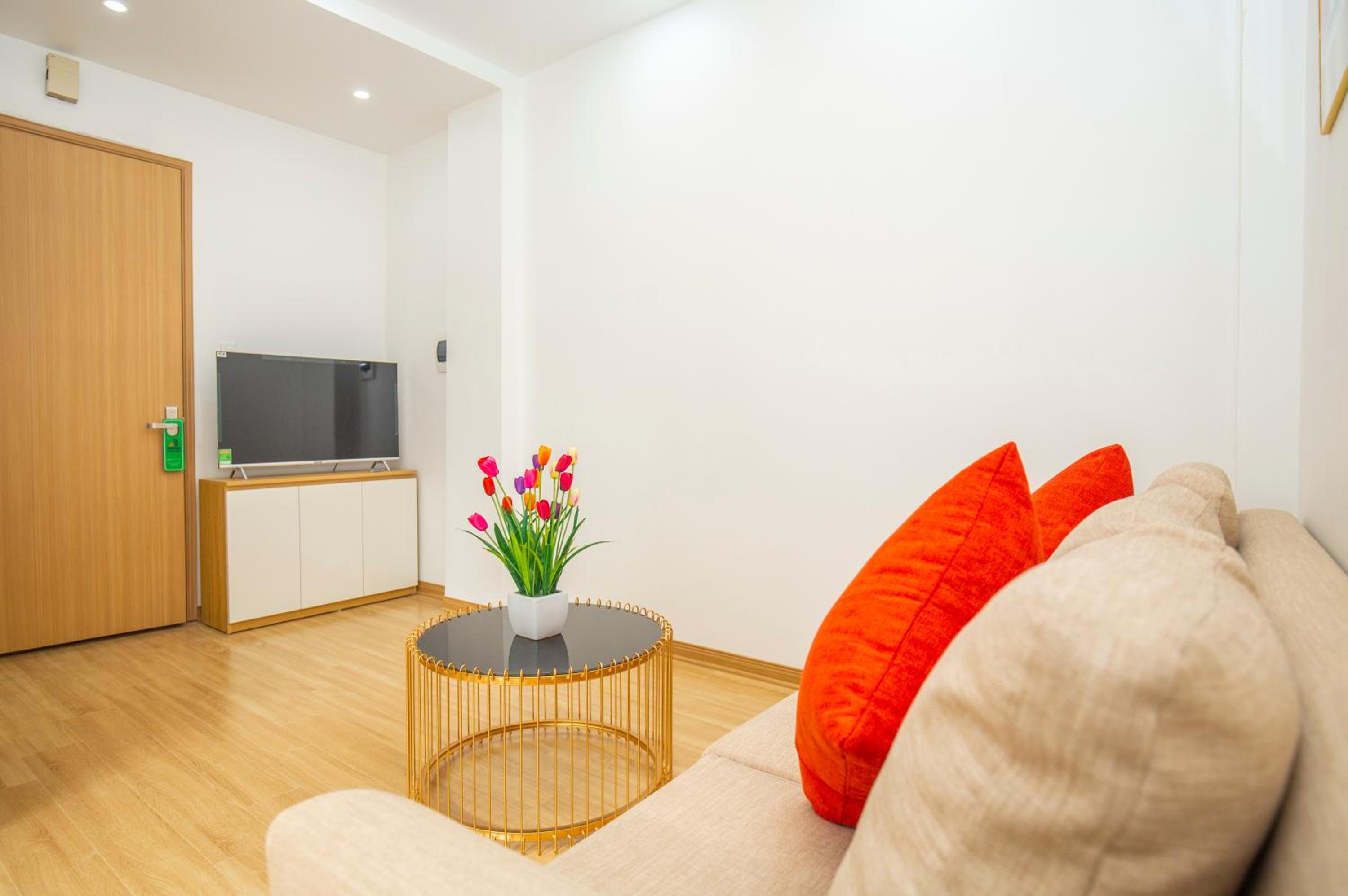 Sumitomo Apartment - Linh Lang street