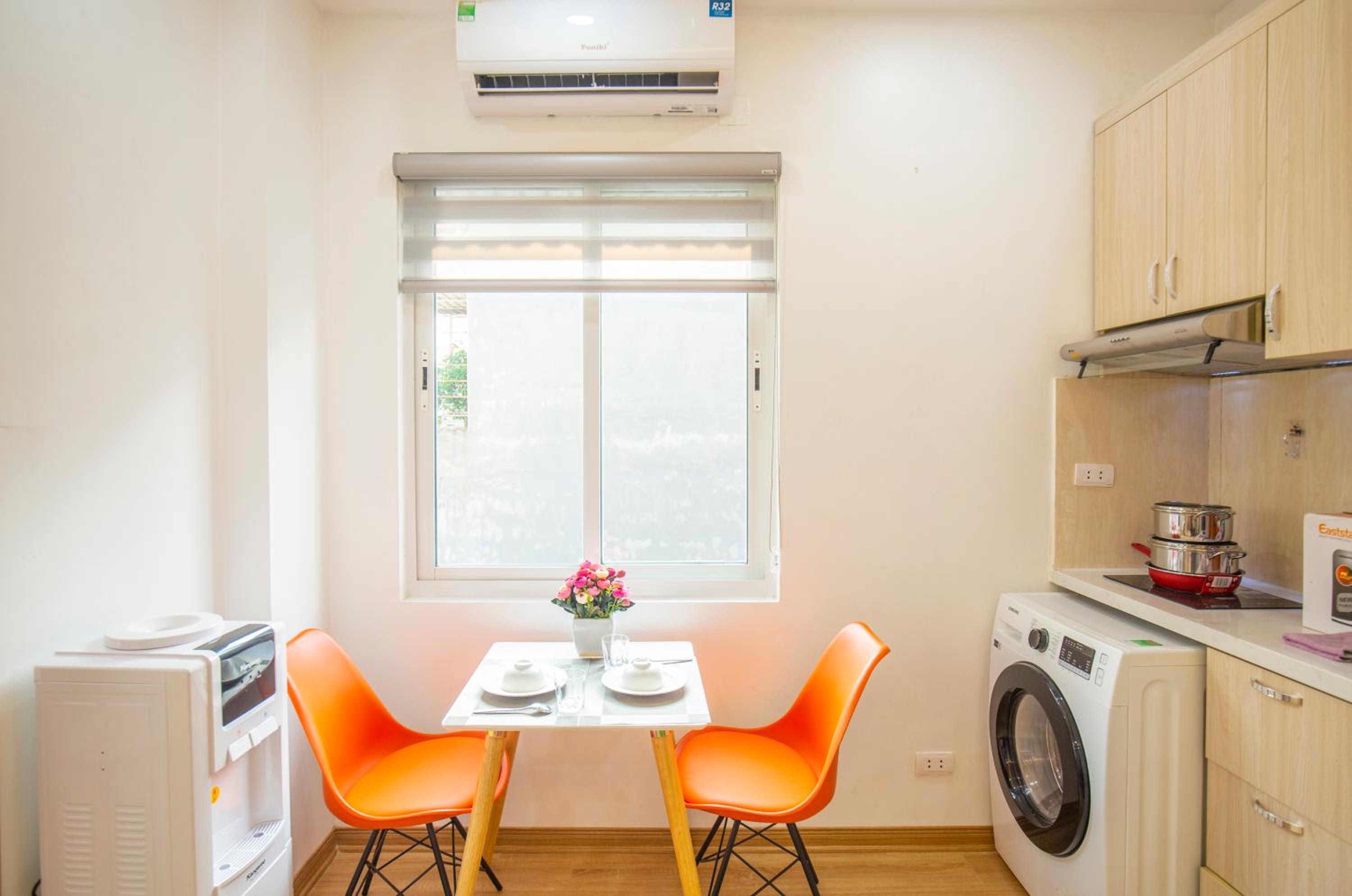 Sumitomo Apartment - Linh Lang street