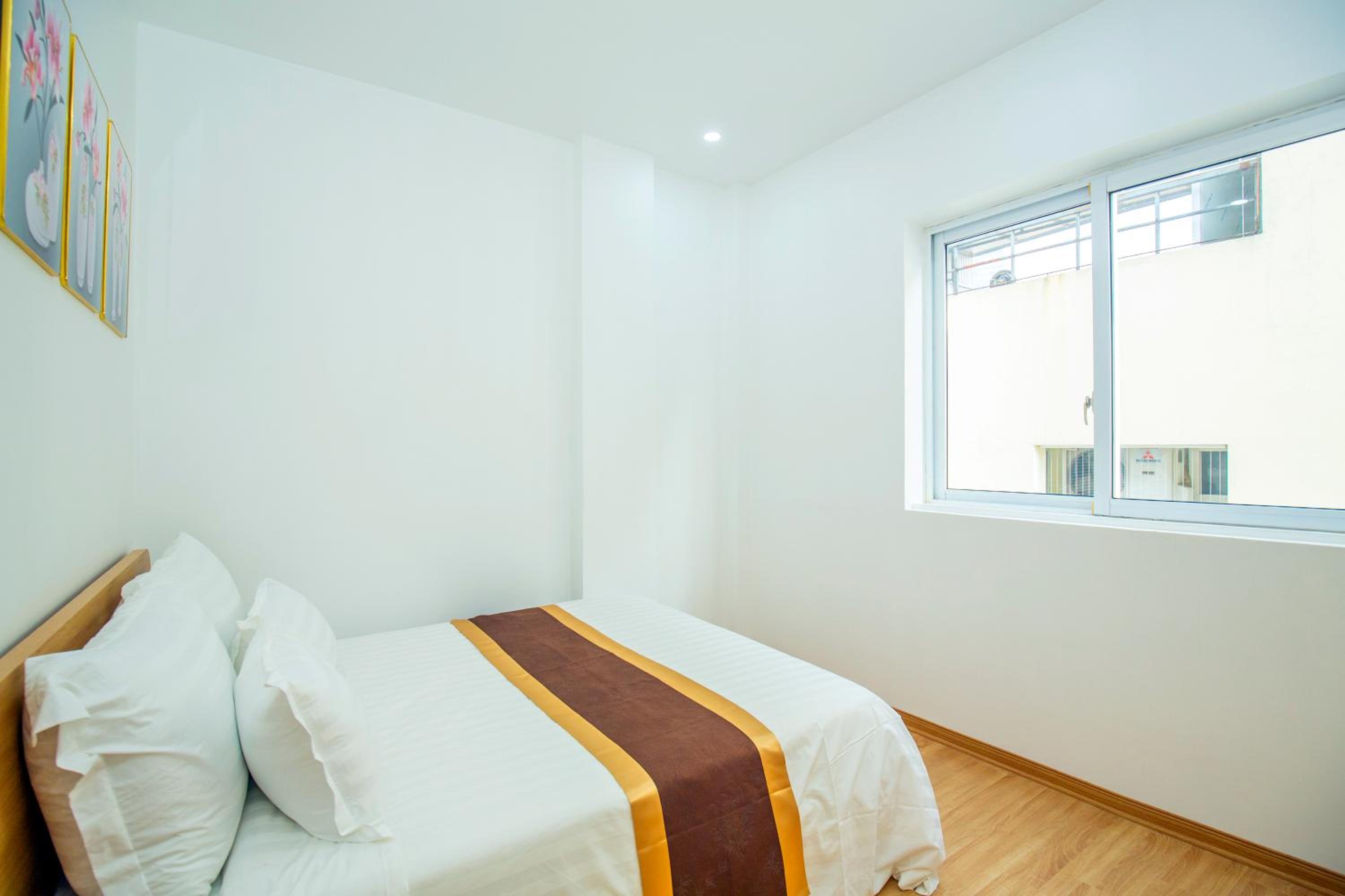 Sumitomo Apartment - Linh Lang street