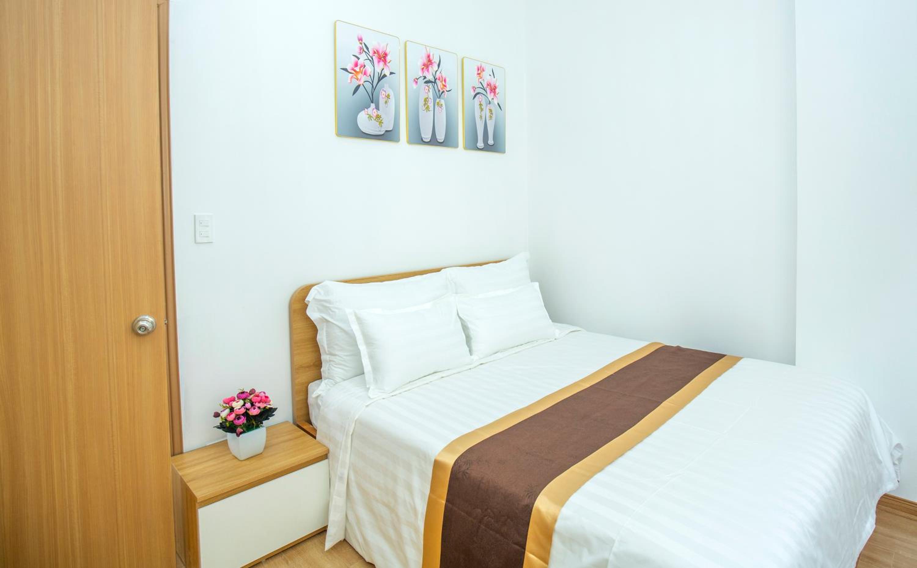 Sumitomo Apartment - Linh Lang street
