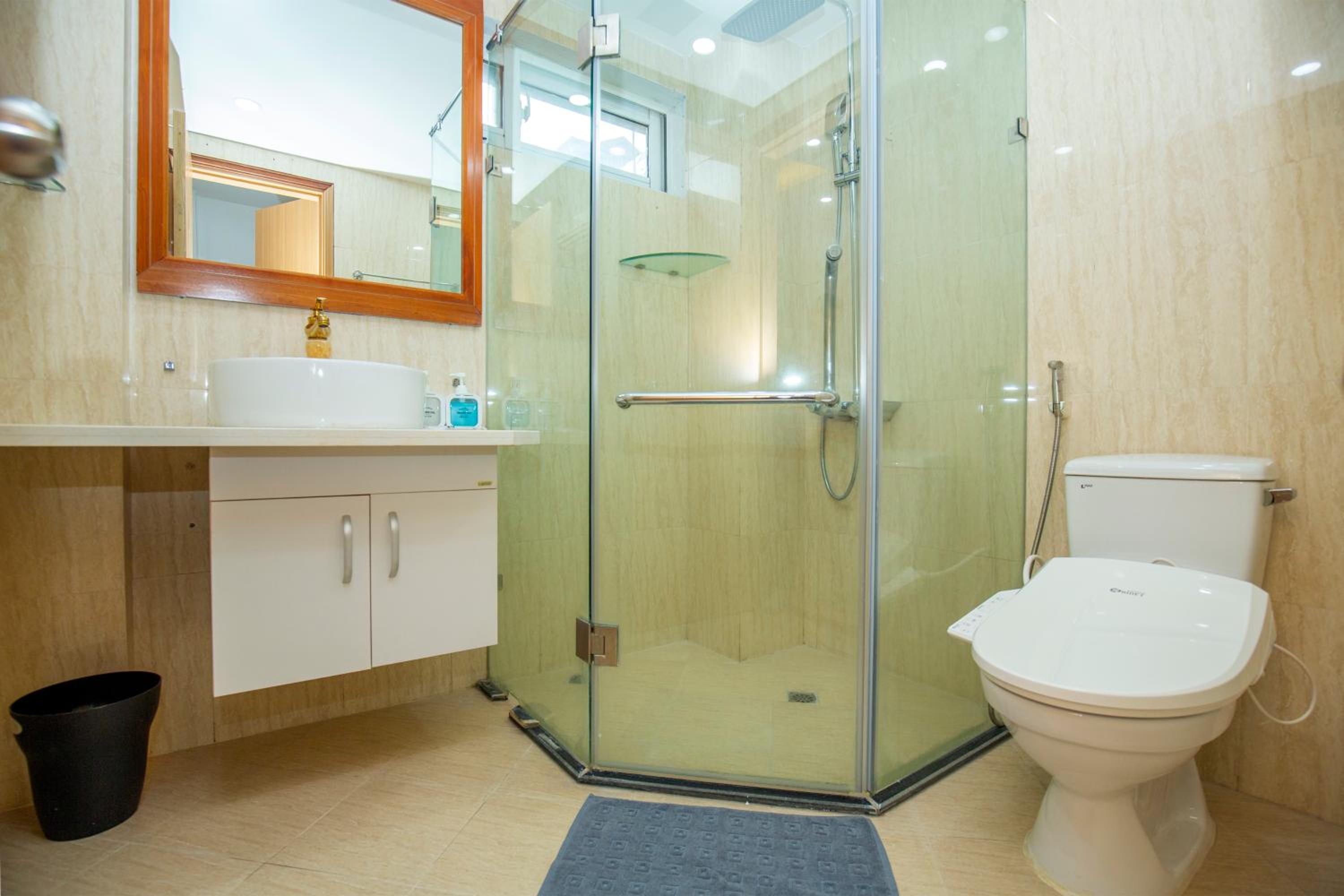 Sumitomo Apartment - Linh Lang street