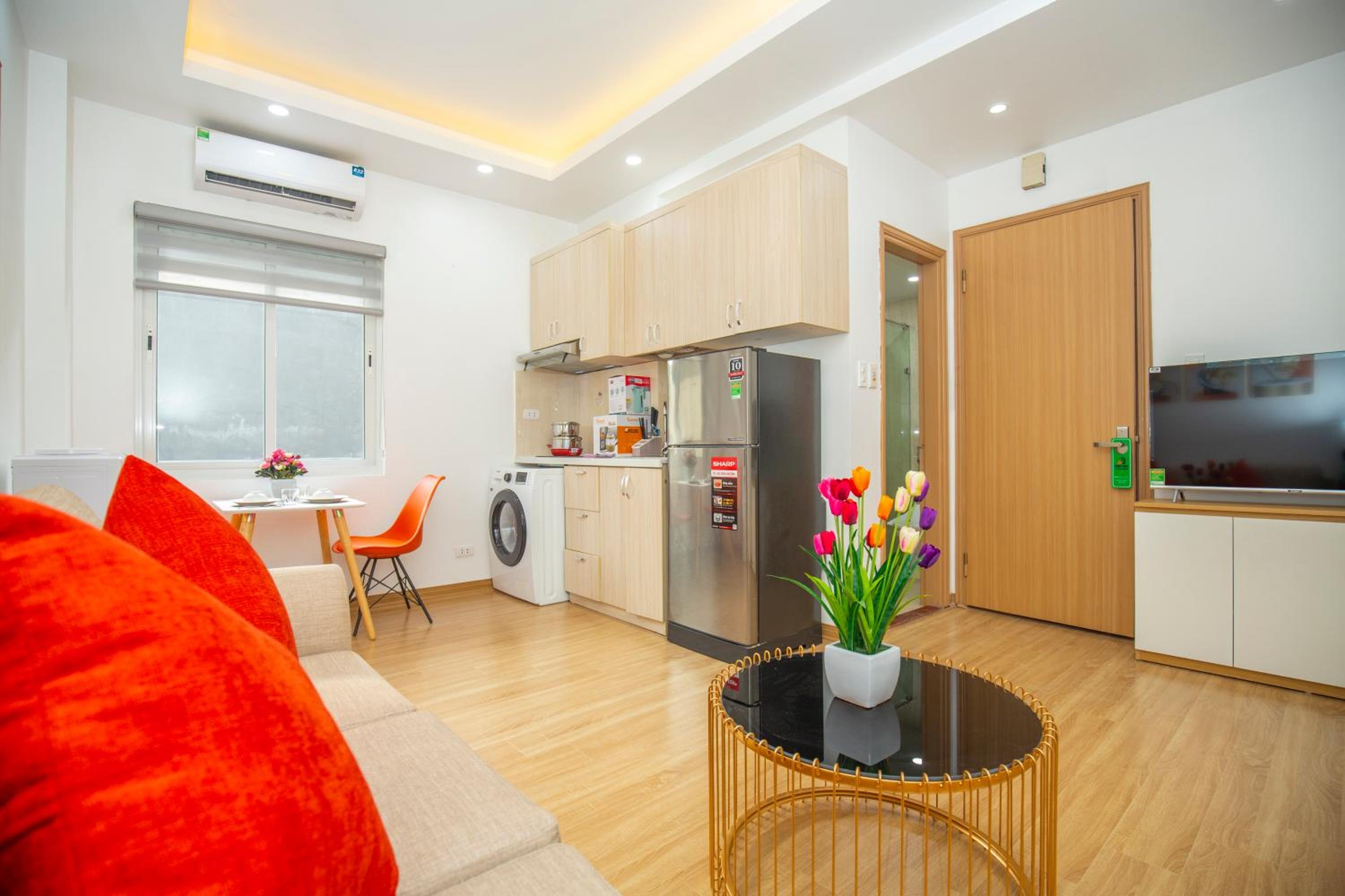 Sumitomo Apartment - Linh Lang street