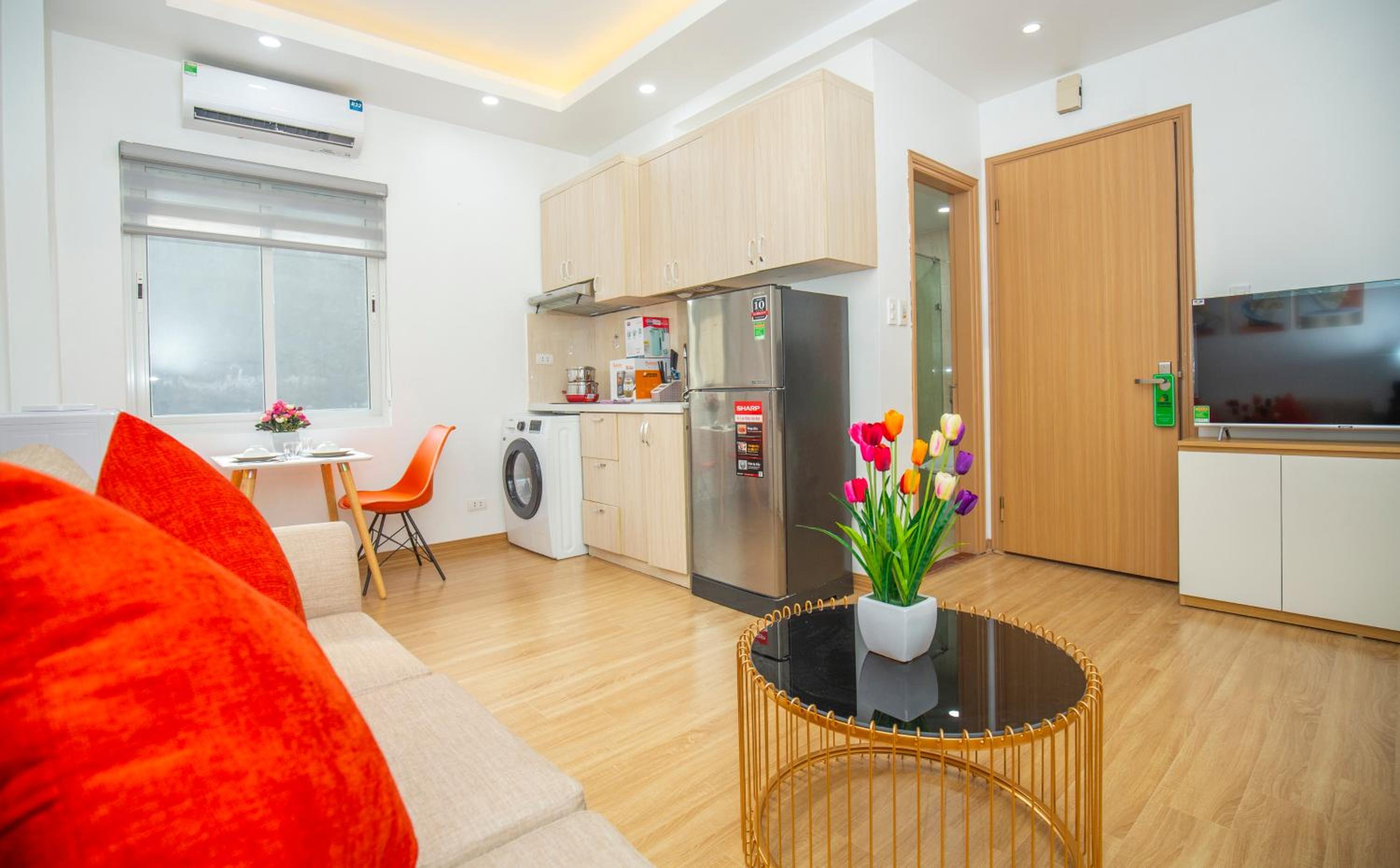 Sumitomo Apartment - Linh Lang street