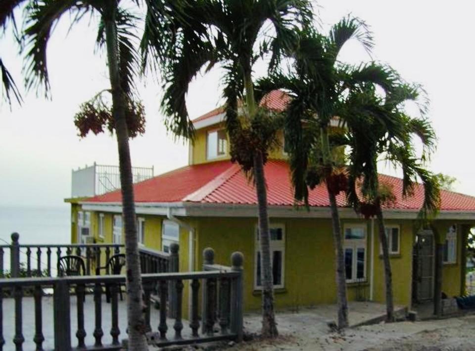 Ocean view Apartment castle comfort
