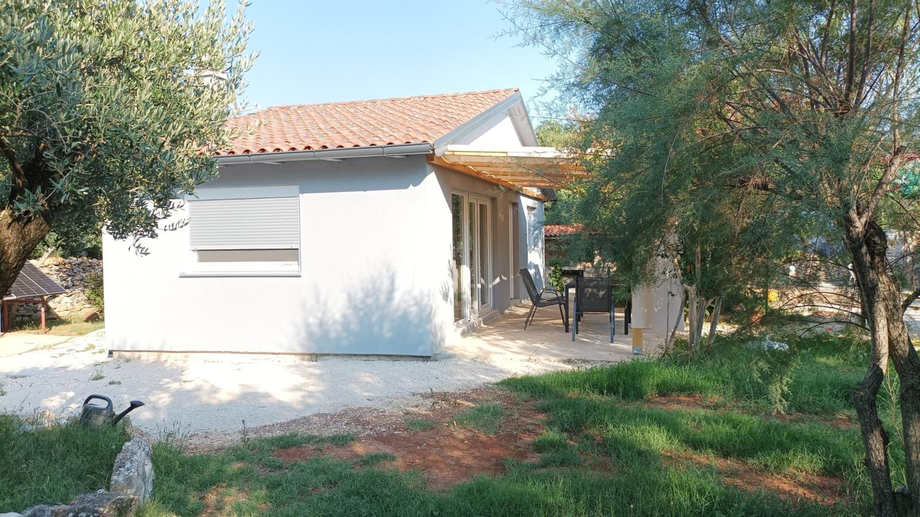 Marti's house in the olive grove view 4